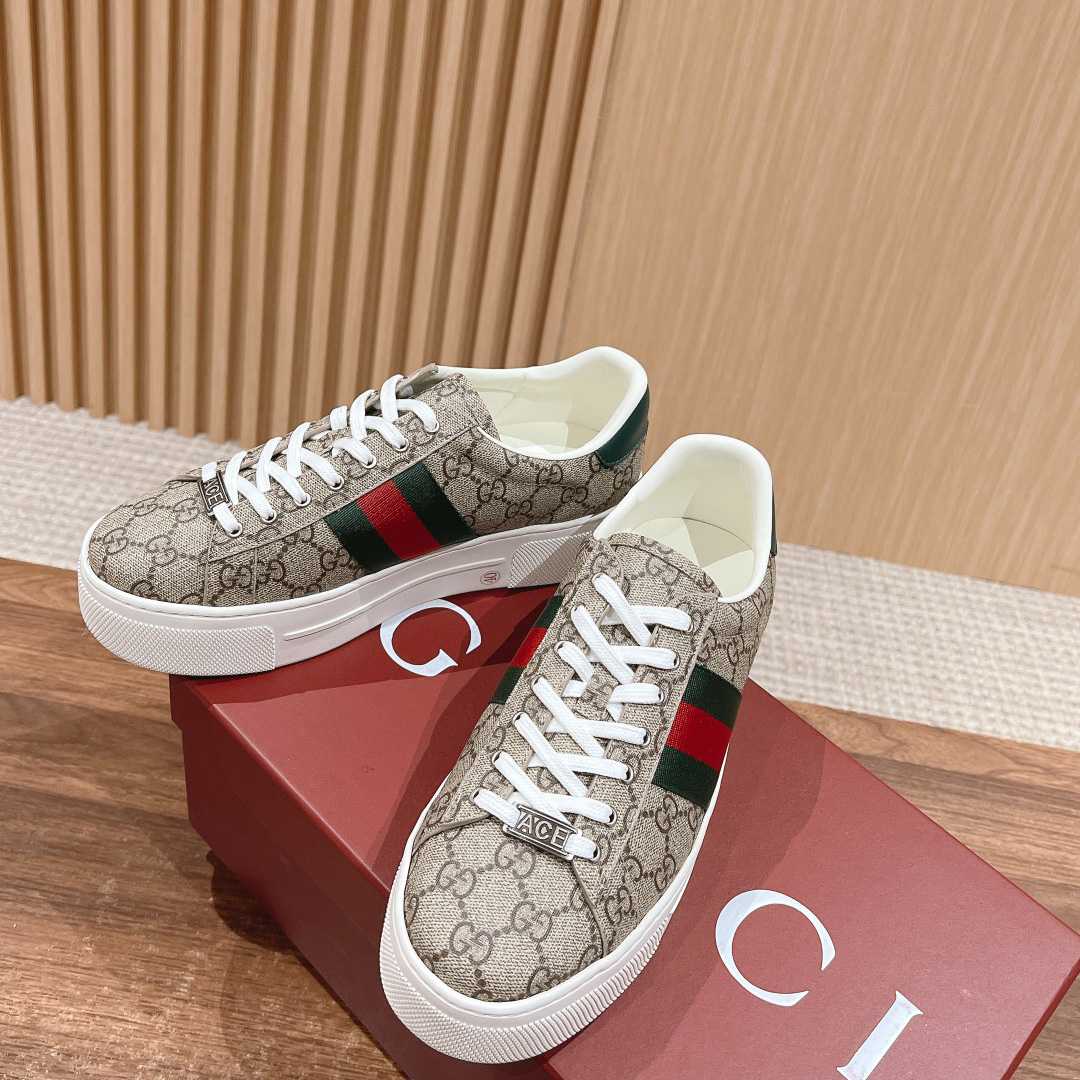 Gucci Ace Sneaker With Web - DesignerGu