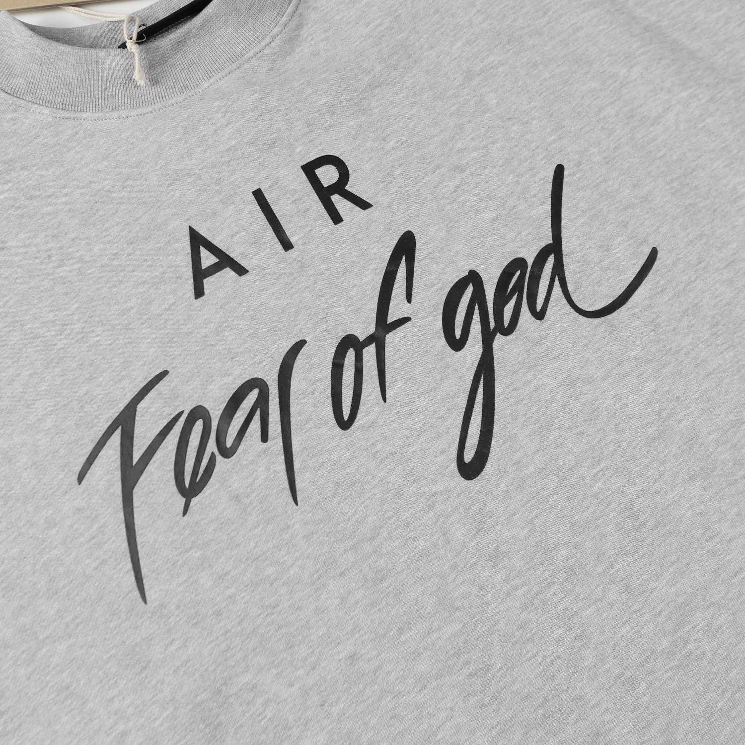 Fear of God Essentials Cotton Crewneck - DesignerGu
