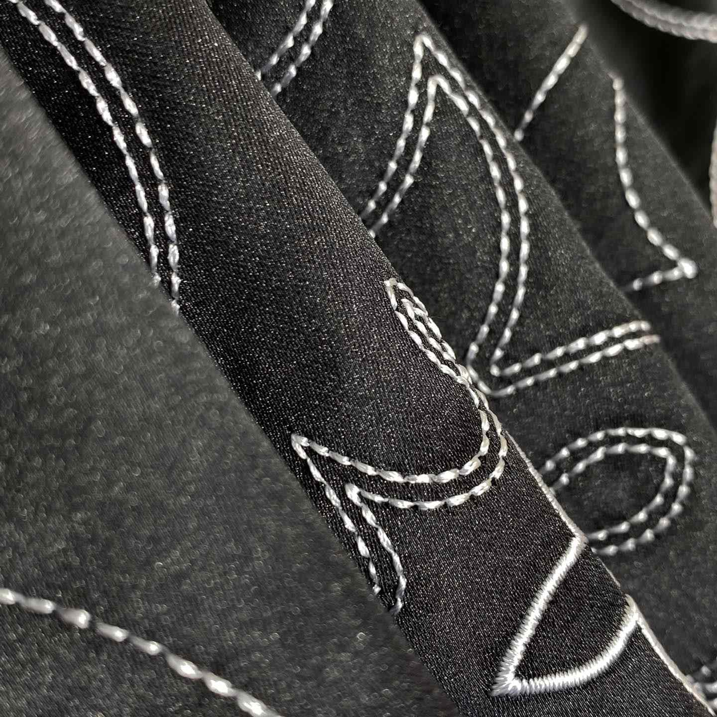 Louis Vuitton Printed Short-Sleeved Silk Shirt   1AFWS9 - DesignerGu