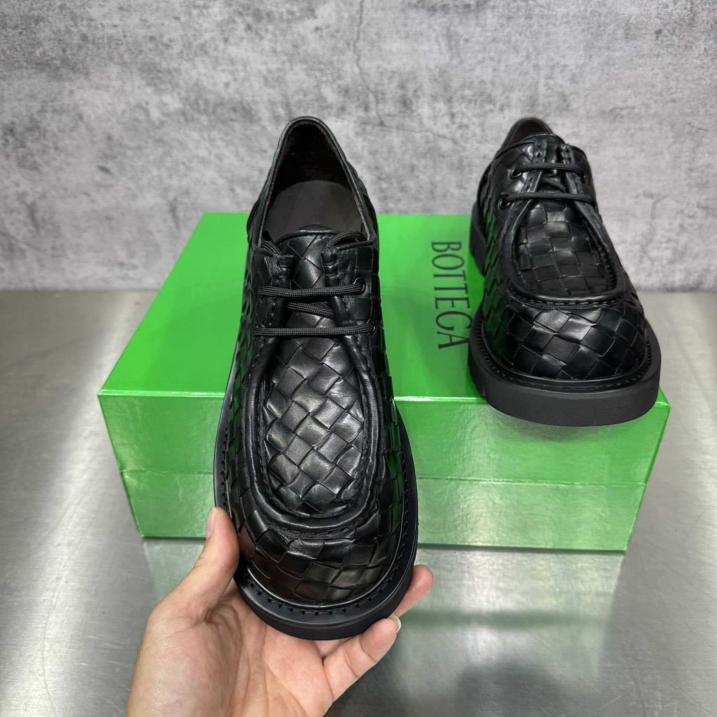 Bottega Veneta® Haddock Lace-Up Shoe - DesignerGu