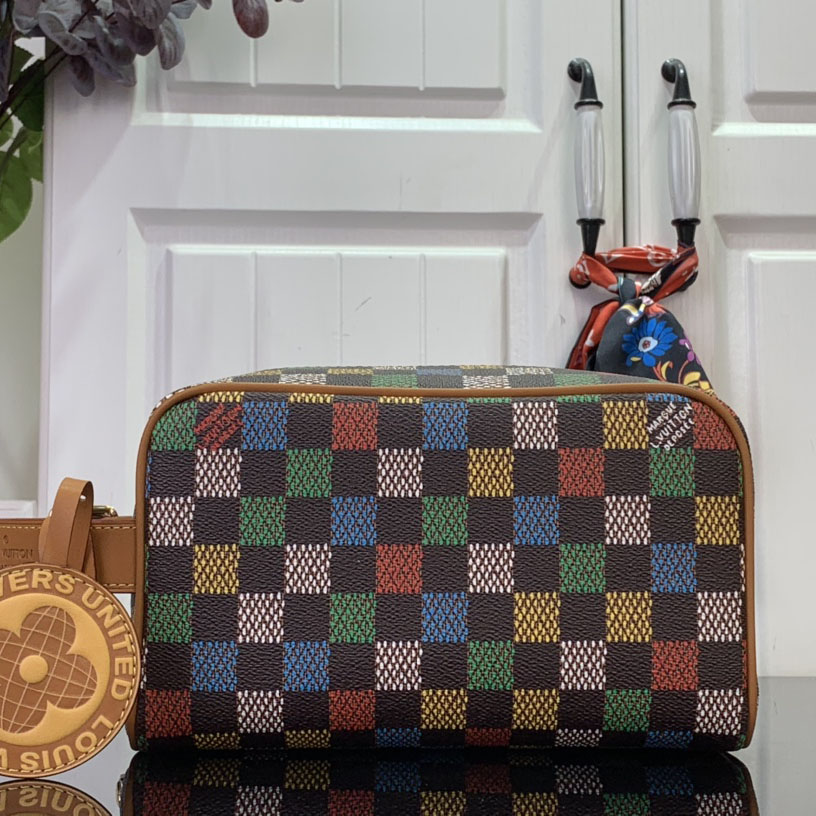 Louis Vuitton Locker Dopp Kit   N00151 - DesignerGu