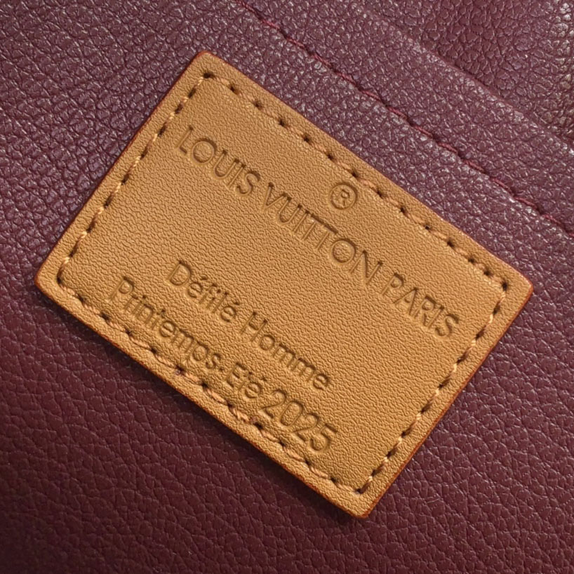 Louis Vuitton Locker Dopp Kit   N00151 - DesignerGu