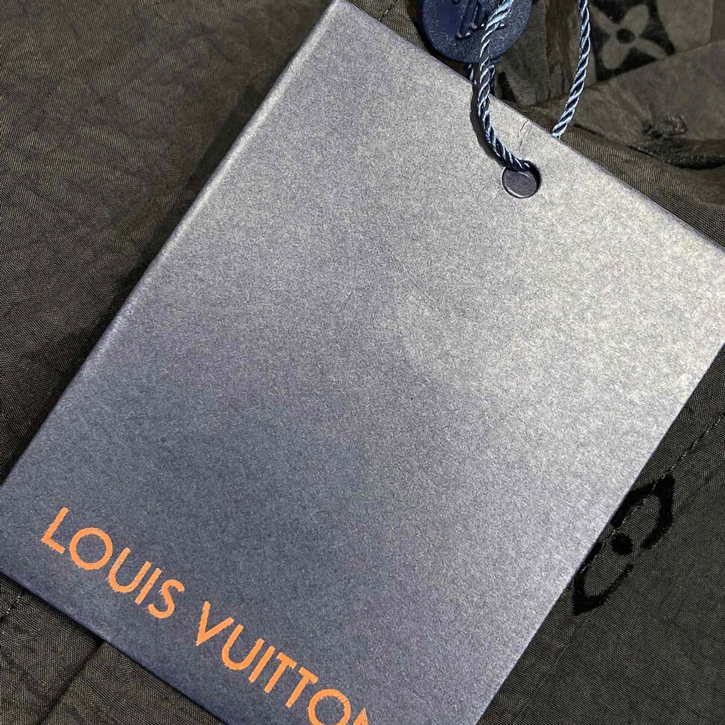 Louis Vuitton Flocked  Monogram Short-Sleeved Shirt - DesignerGu