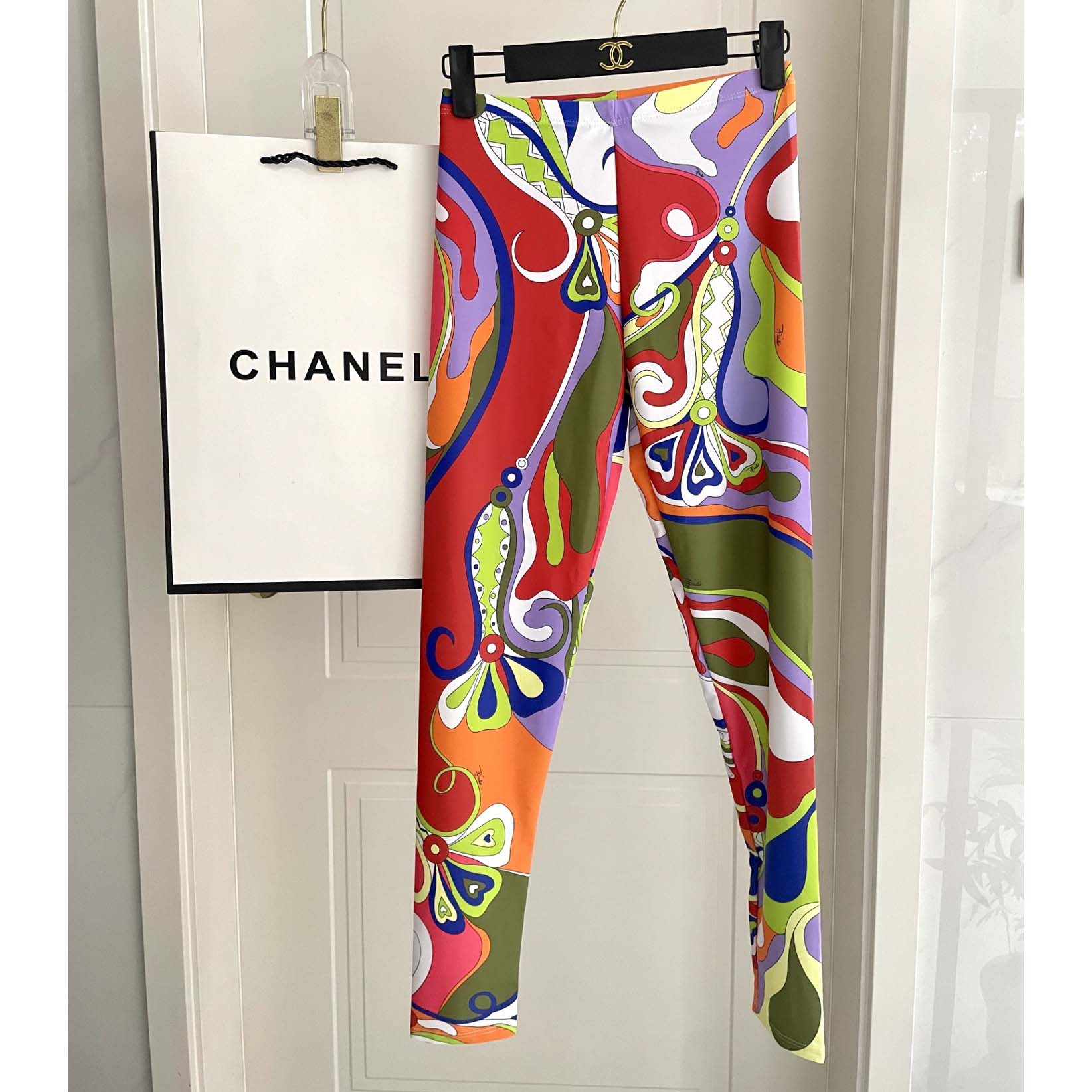 Pucci Iride-Print Crop Top And Leggings  - DesignerGu