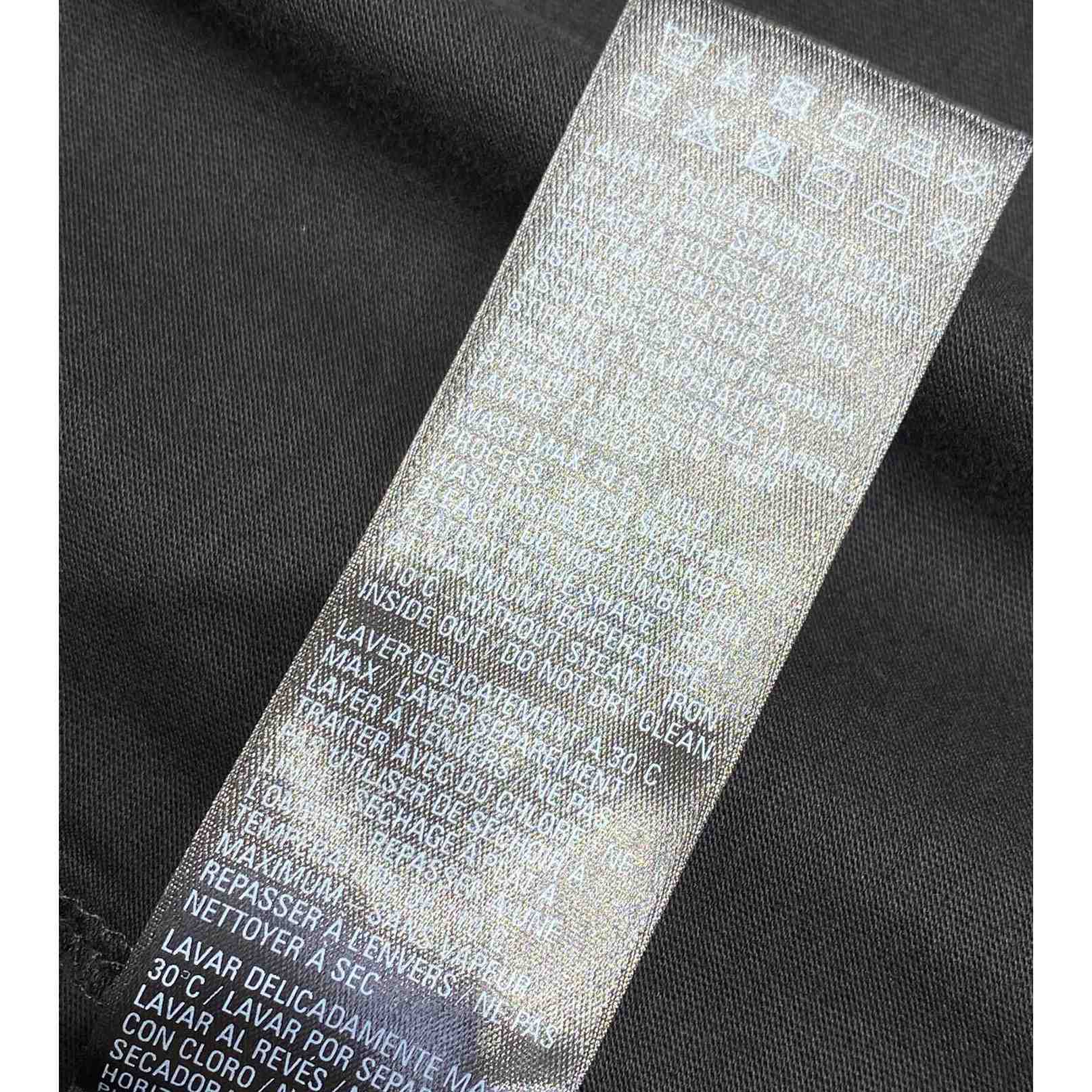 Balenciaga Men's Black Logo T-shirt - DesignerGu