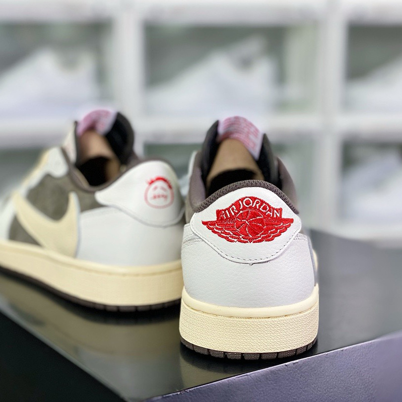Travis Scott x Air Jordan AJ1 Low OG SP Sneaker    DM7866-162  - DesignerGu