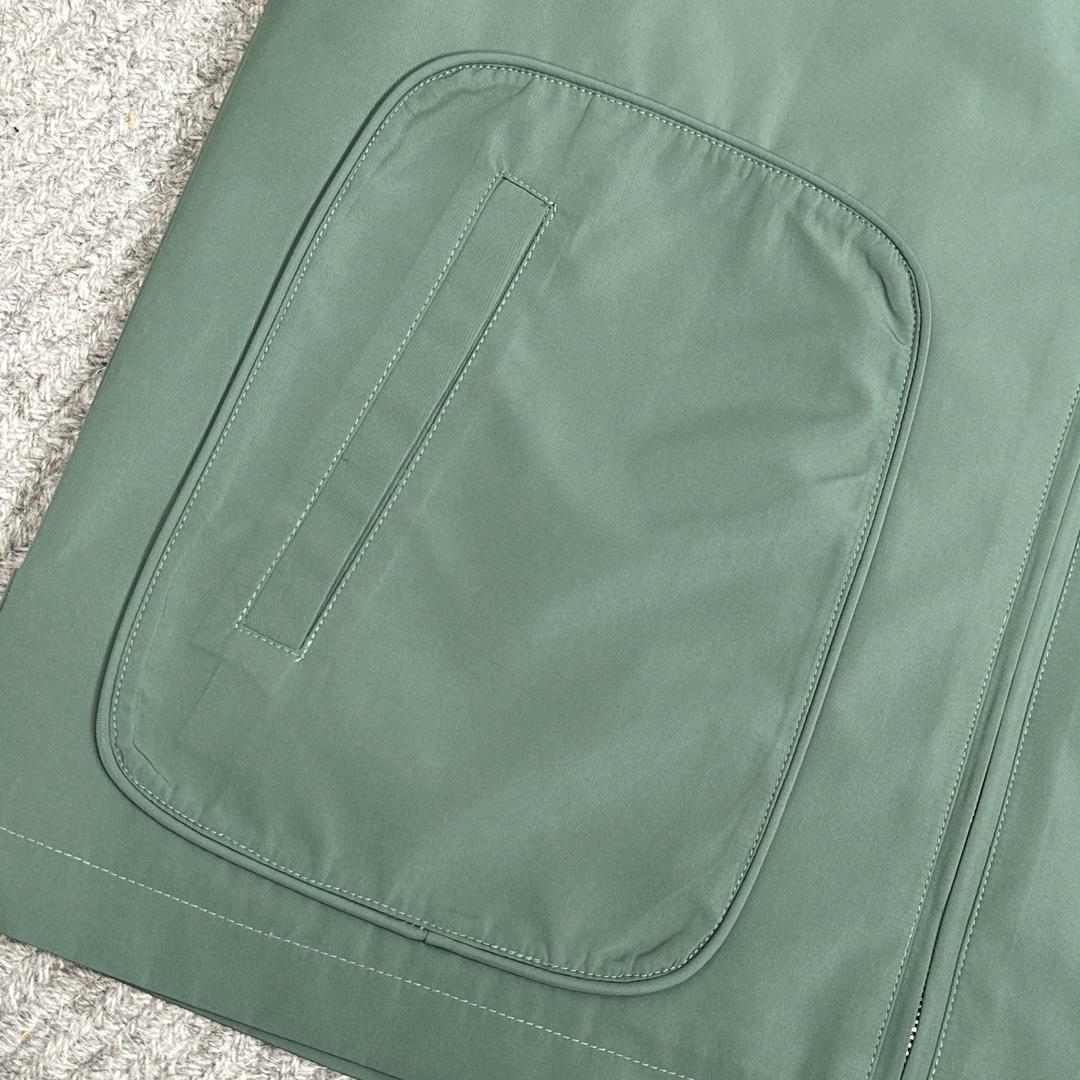 Amiri Logo Print Zip Jacket - DesignerGu