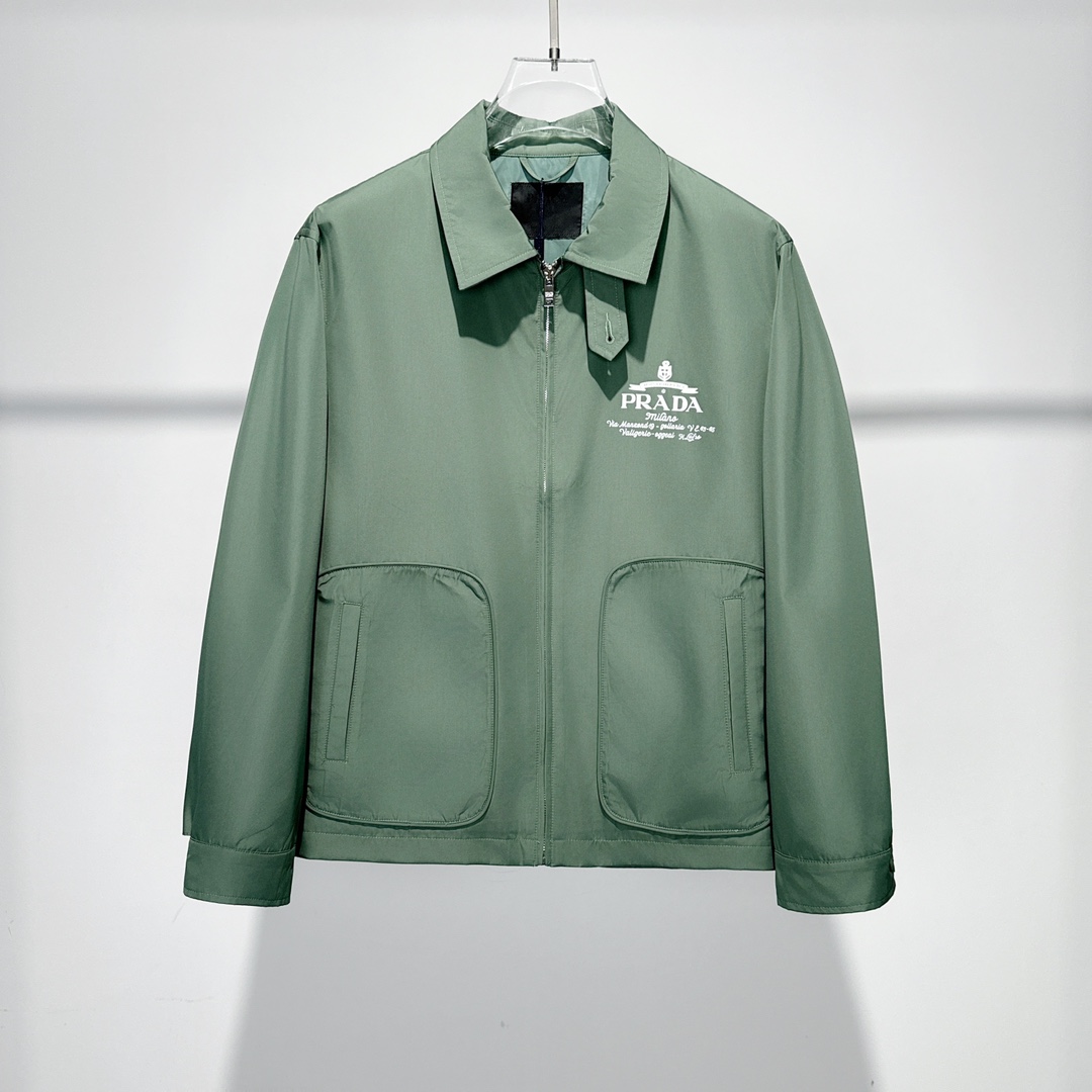 Amiri Logo Print Zip Jacket - DesignerGu