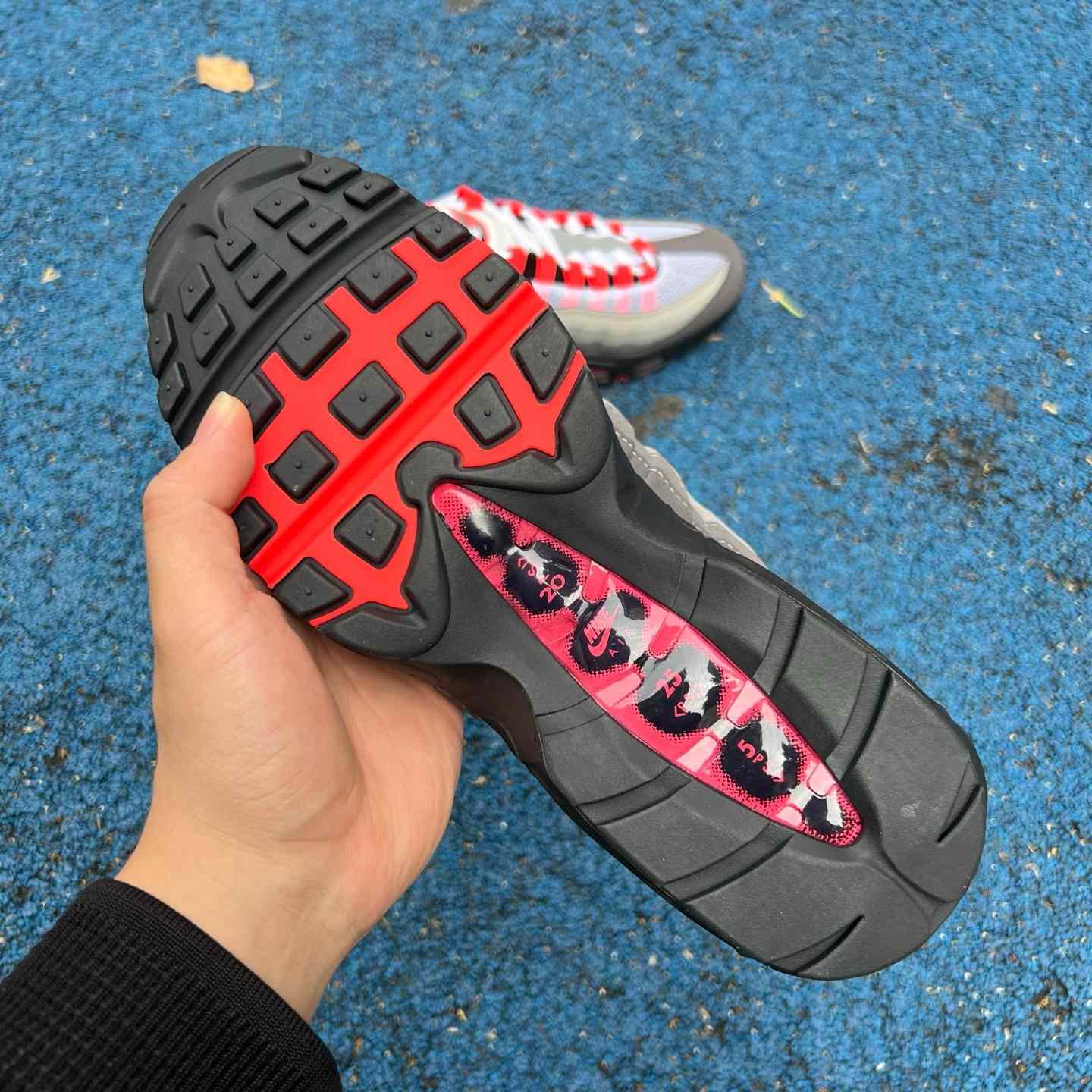 Nike Air Max 95 'White & Solar Red & Granite'   AT28 - DesignerGu