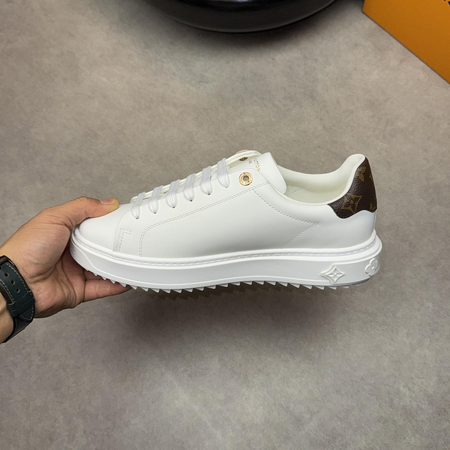 Louis Vuitton Sneaker - DesignerGu