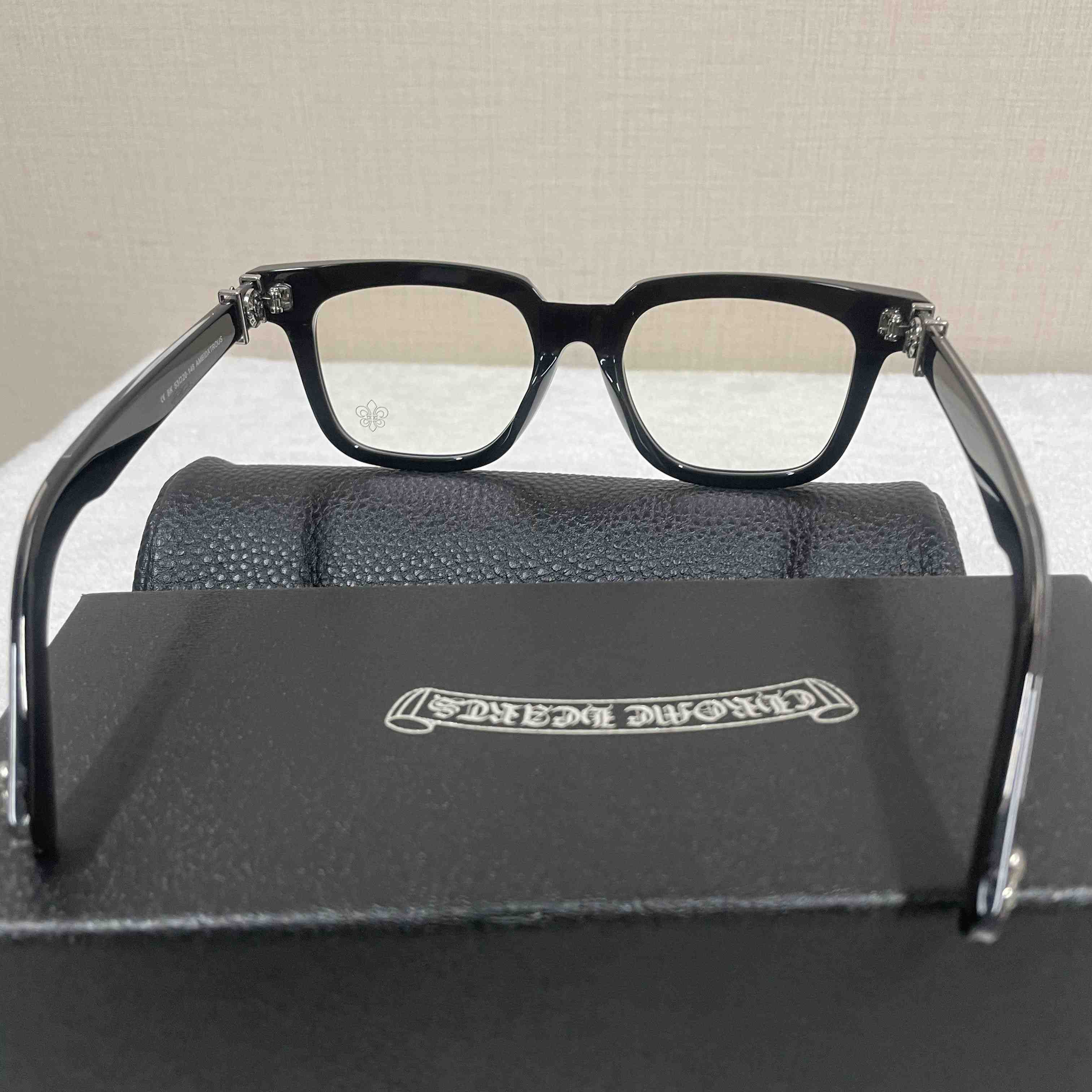 Chrome Hearts Glasses - DesignerGu