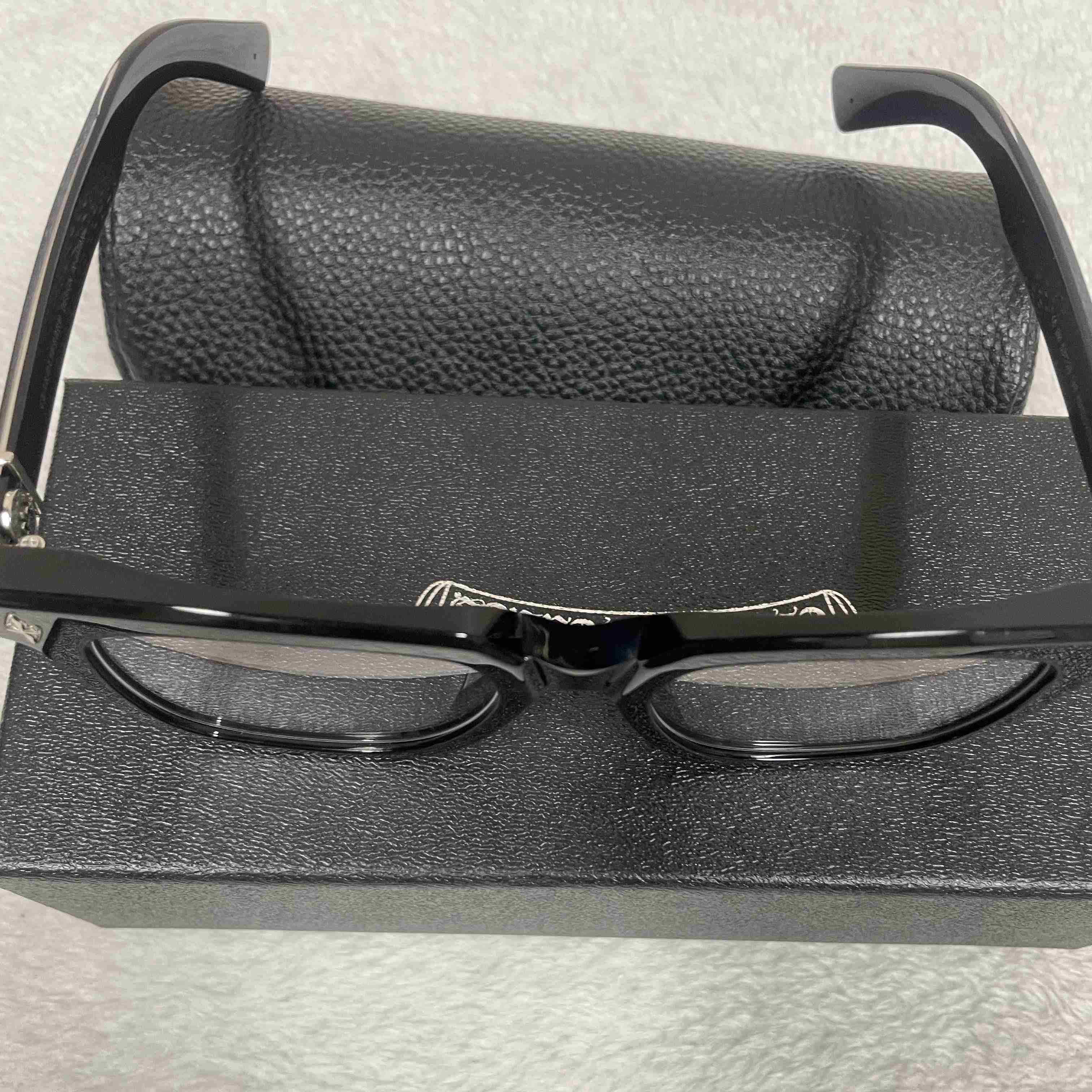 Chrome Hearts Glasses - DesignerGu