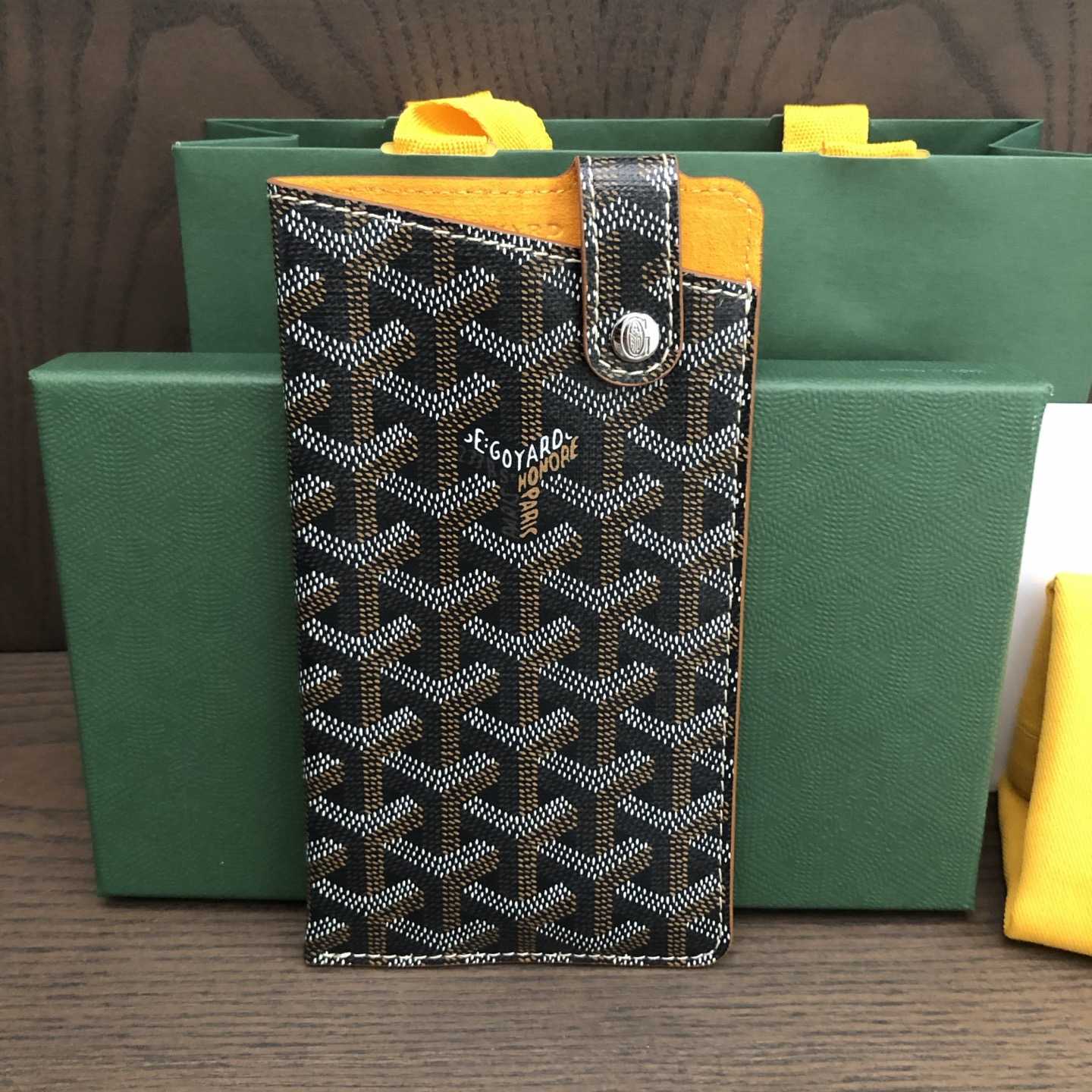 Goyard Montmartre GM Case - DesignerGu