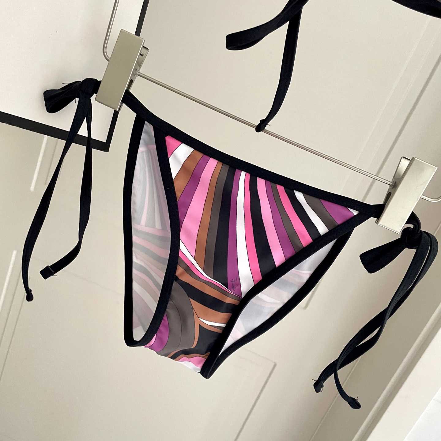 Pucci Iride-Print Bikini Top And Bikini Briefs - DesignerGu