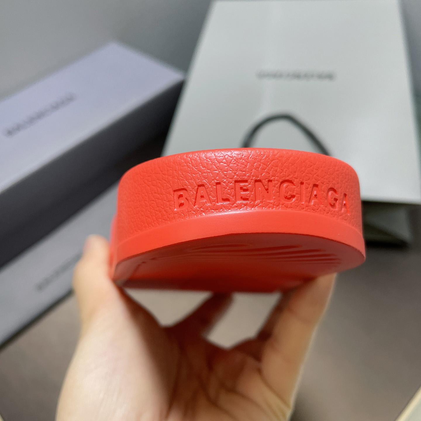 Balenciaga Pool Slide - DesignerGu