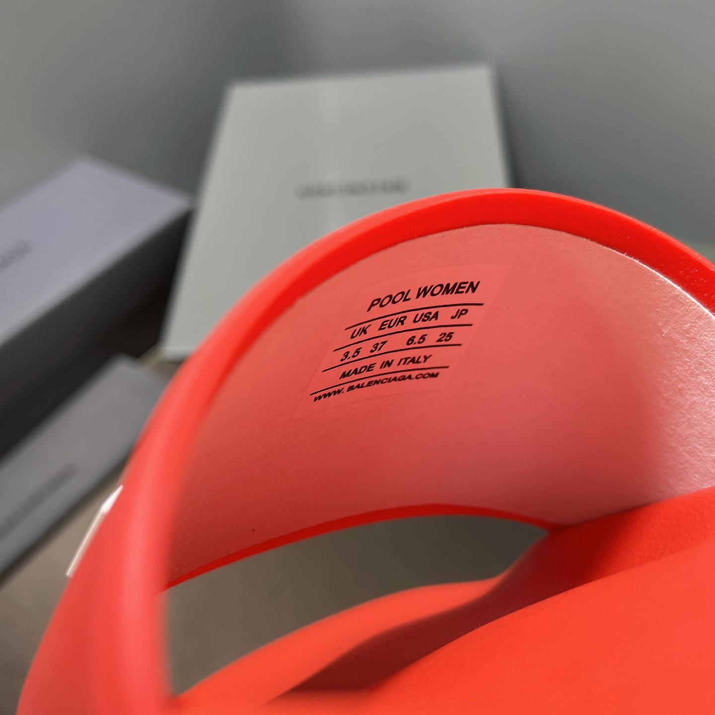 Balenciaga Pool Slide - DesignerGu