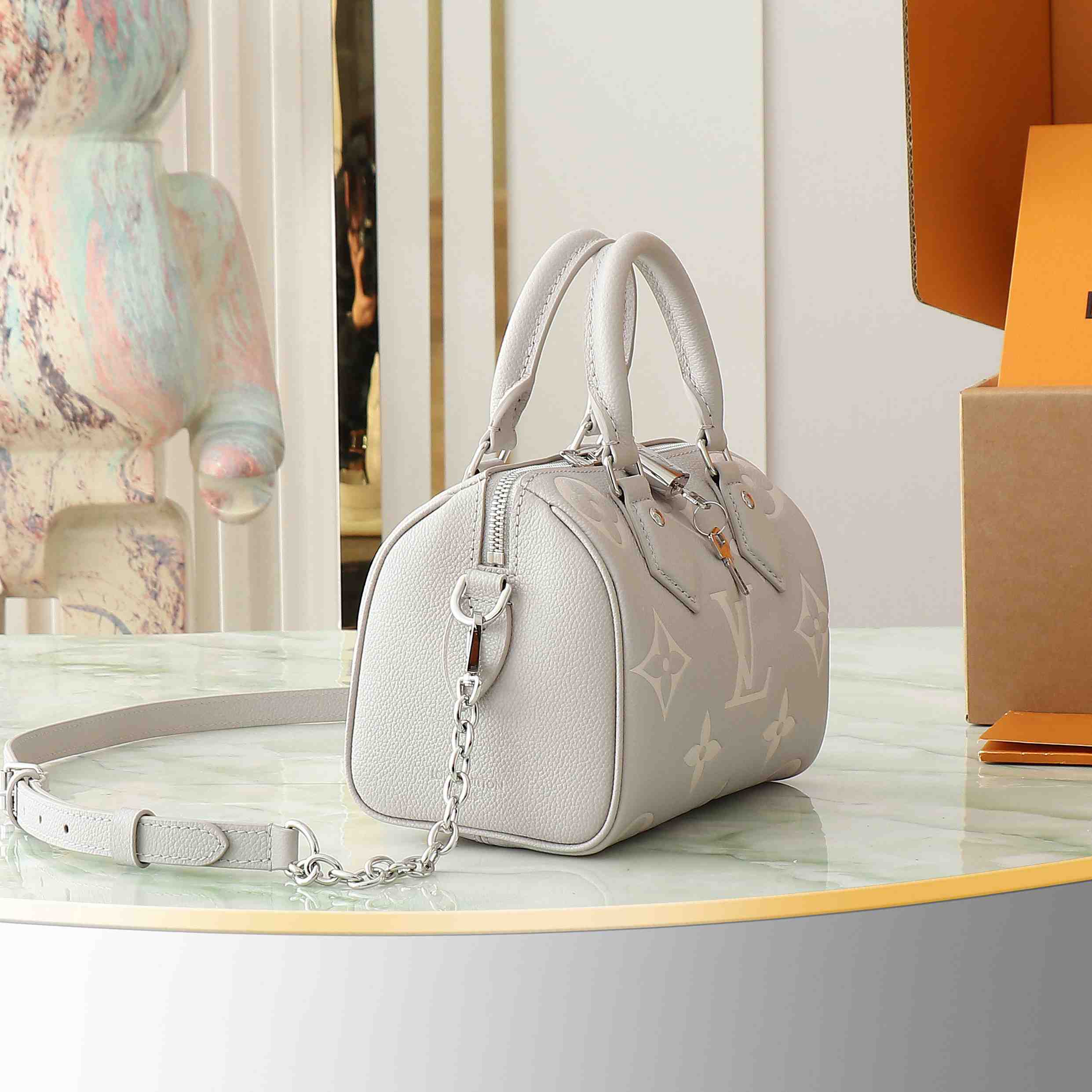 Louis Vuitton Speedy Bandoulière 20   M14207 - DesignerGu