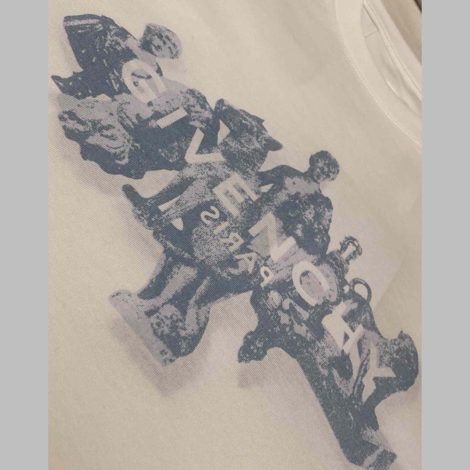 Givenchy Reverse t-shirt in cotton with Hubert objects - DesignerGu