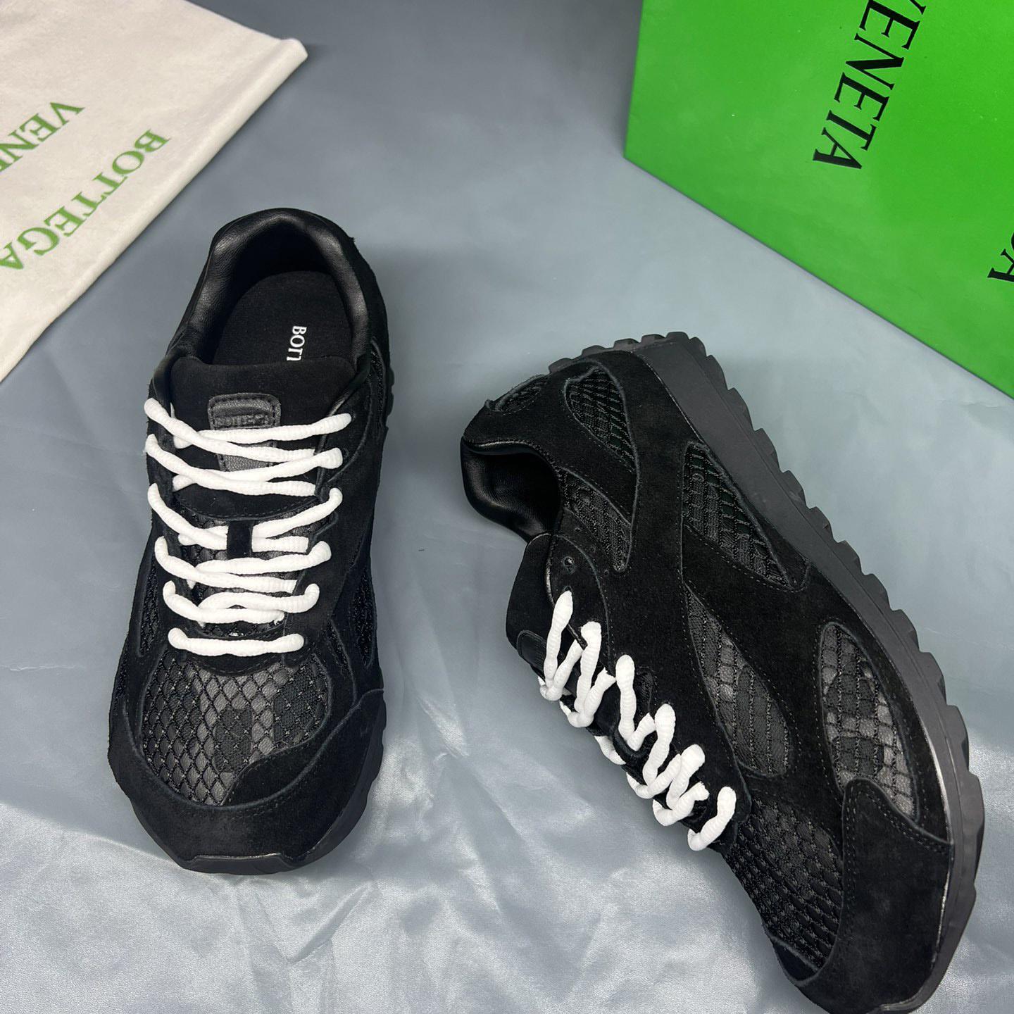 Bottega Veneta Orbit Sneaker  - DesignerGu