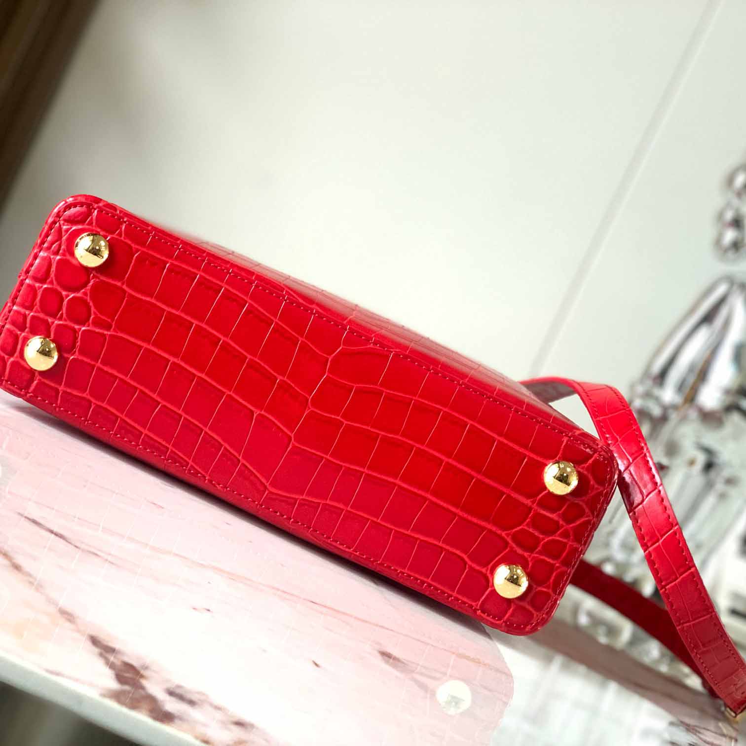 Louis Vuitton Capucines BB   N92173 (27 x 18x9cm) - DesignerGu