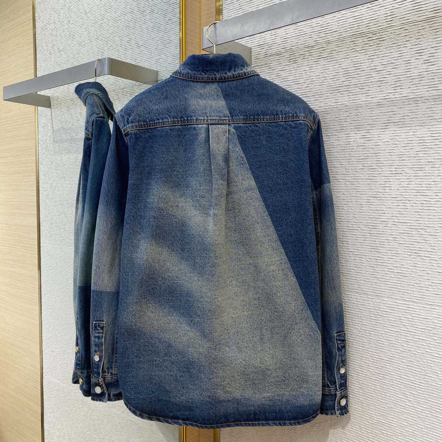 Louis Vuitton Sunfaded Effect Denim Long-Sleeved Shirt   1AHCI4 - DesignerGu