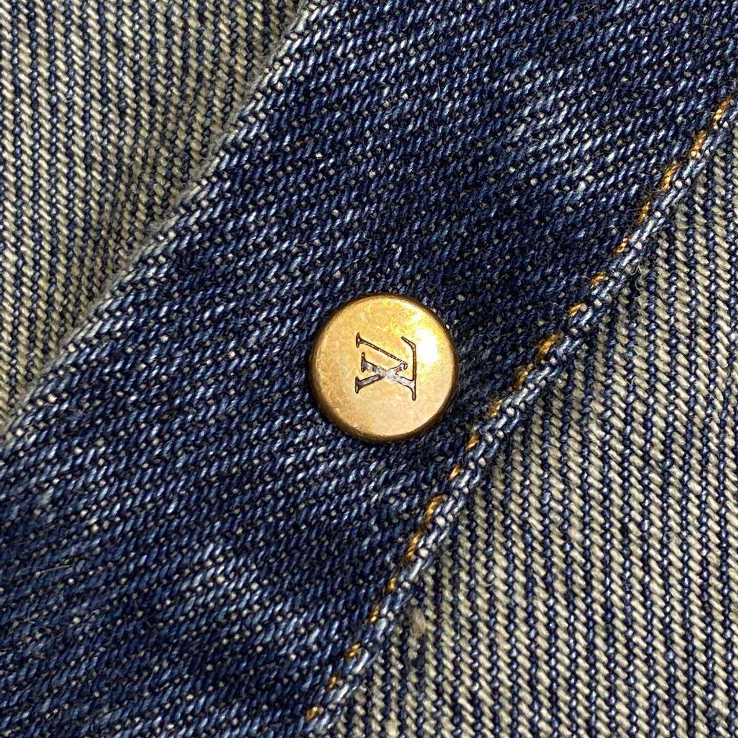 Louis Vuitton Sunfaded Effect Denim Long-Sleeved Shirt   1AHCI4 - DesignerGu