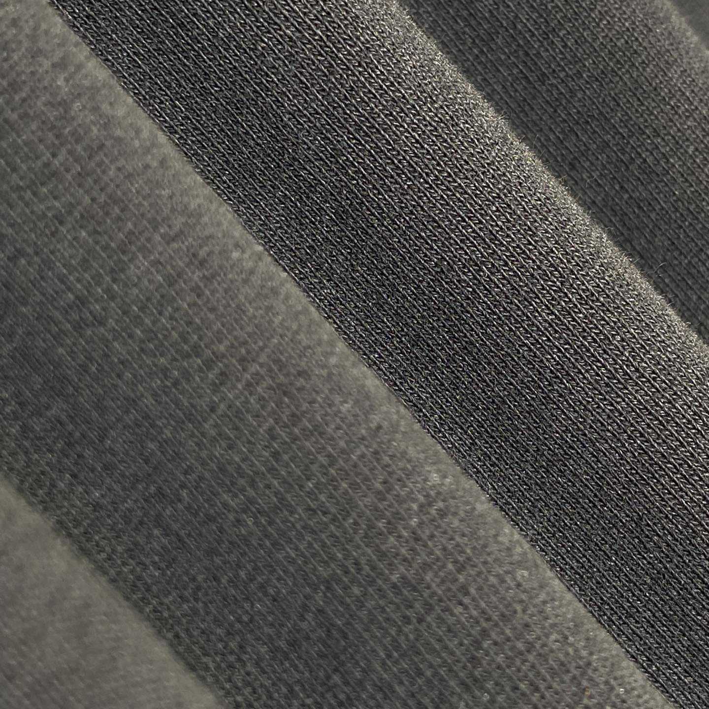 Balenciaga Strass Cropped Sweat Shorts - DesignerGu