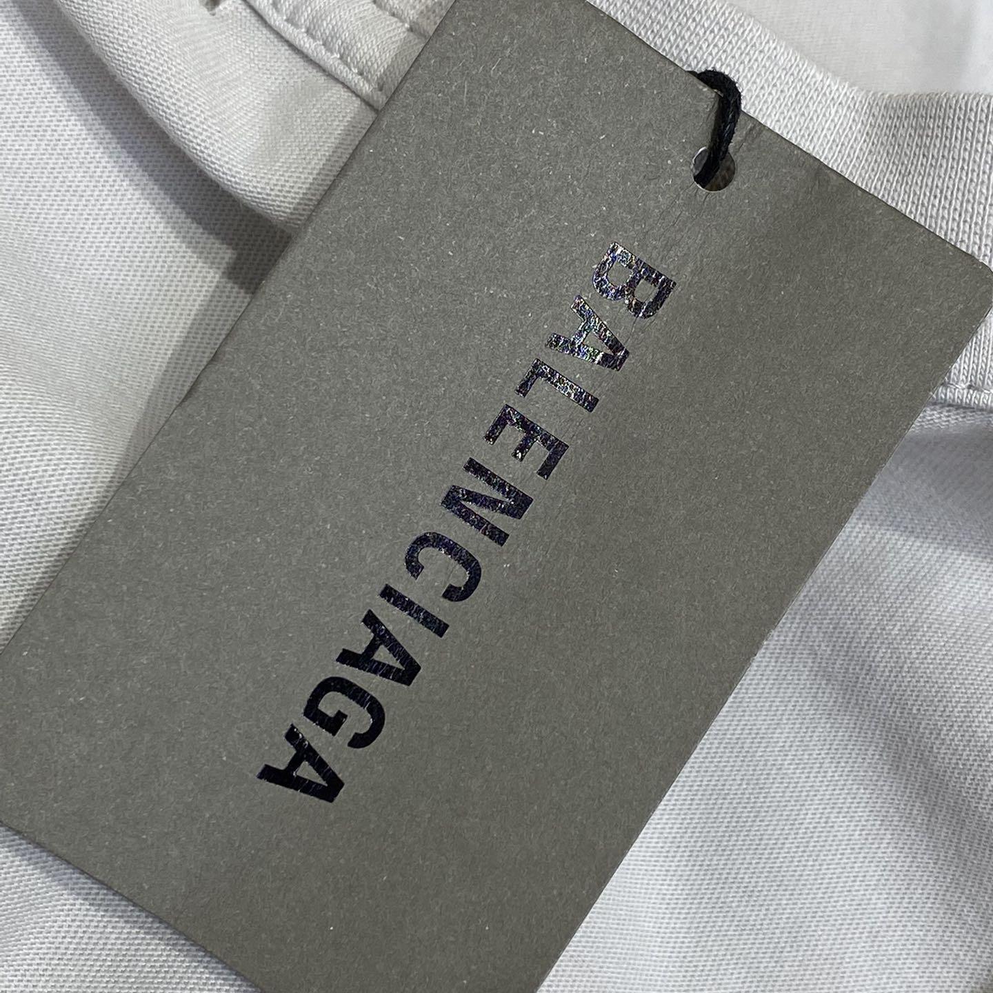 Balenciaga Eye Chart Distressed Oversize Cotton T-shirt - DesignerGu