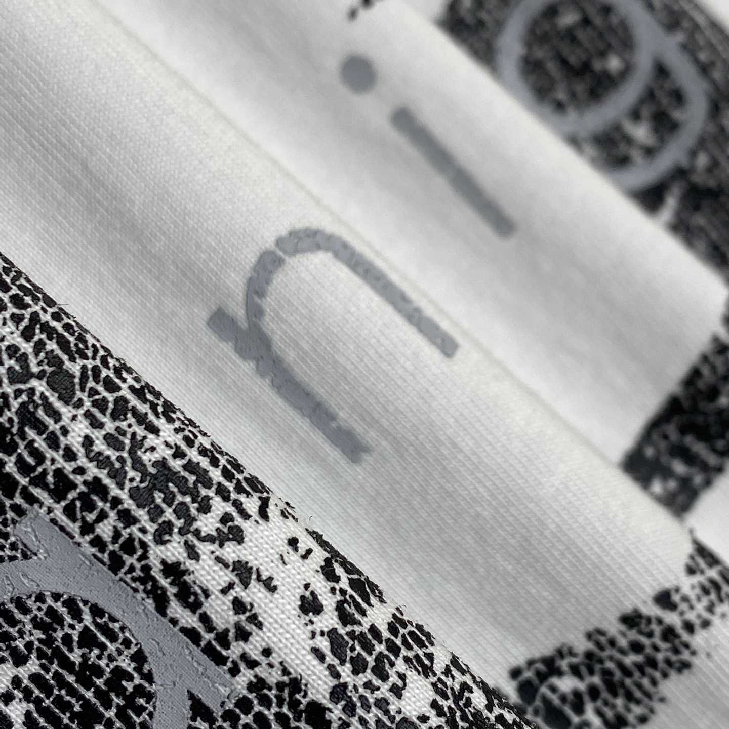 Balenciaga Cotton T-shirt - DesignerGu