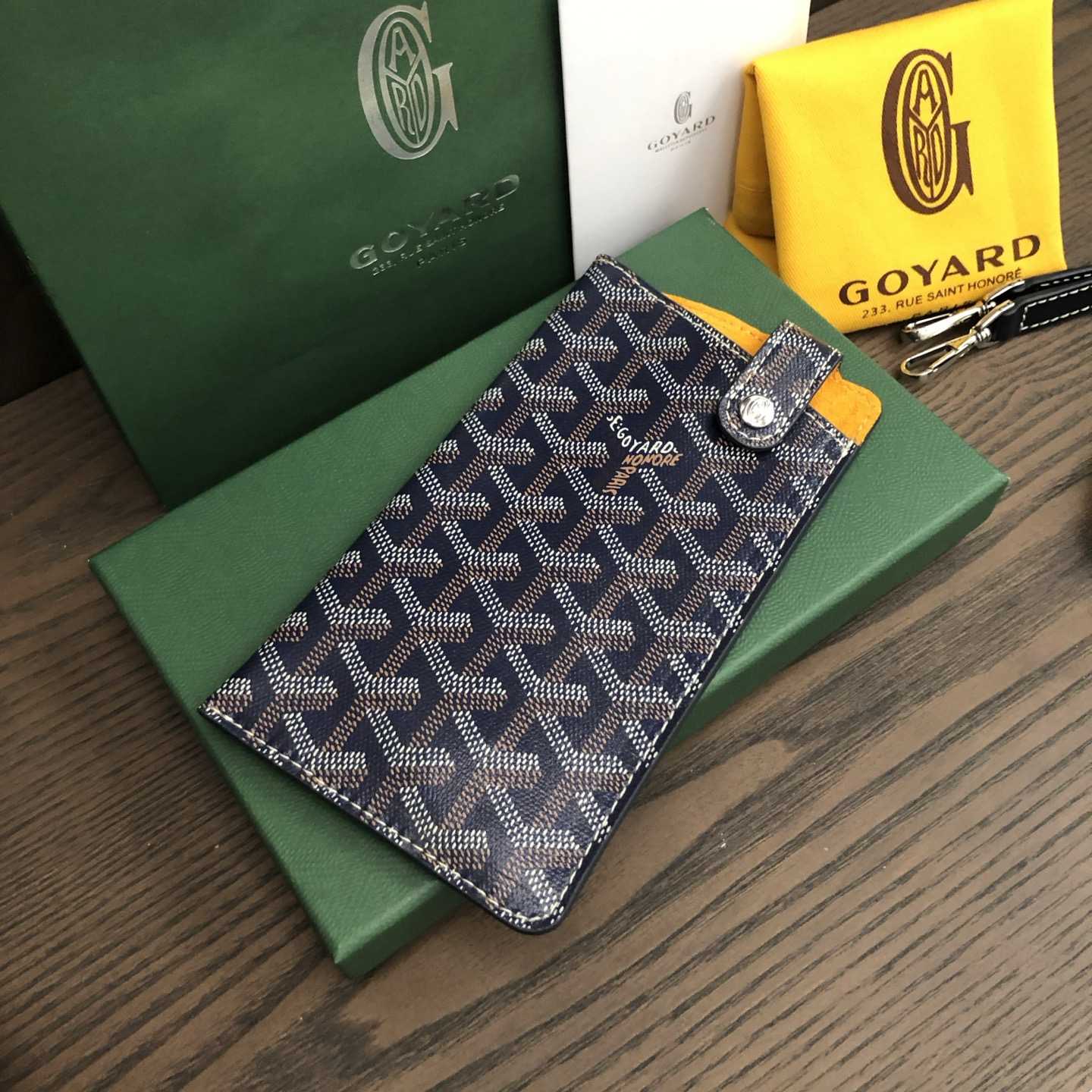 Goyard Montmartre GM Case - DesignerGu