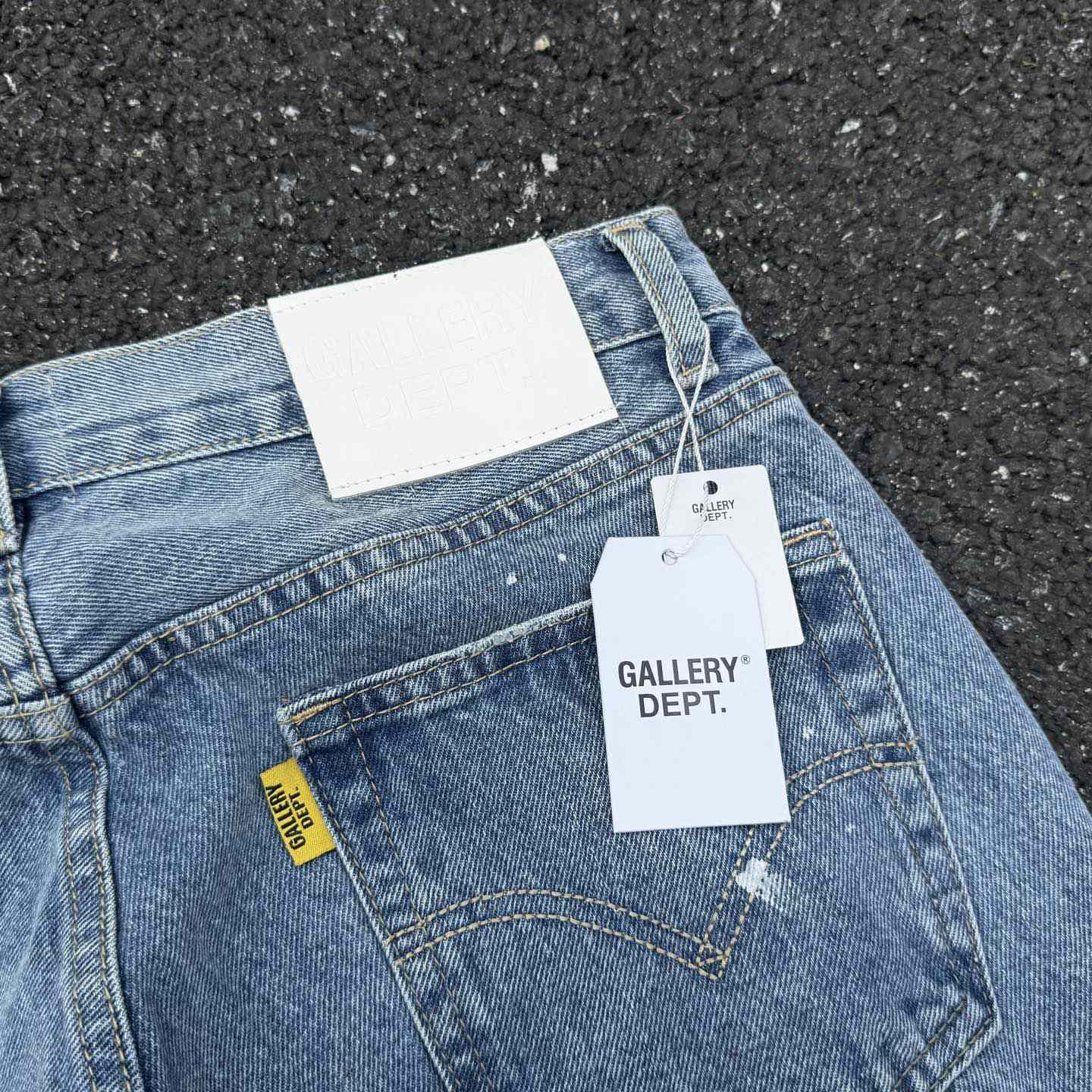 Gallery Dept. Ripped Denim Flared Pants - DesignerGu