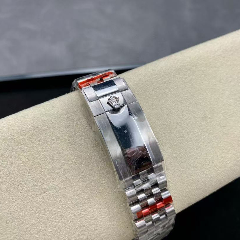 Rolex GMT Master Watch  - DesignerGu