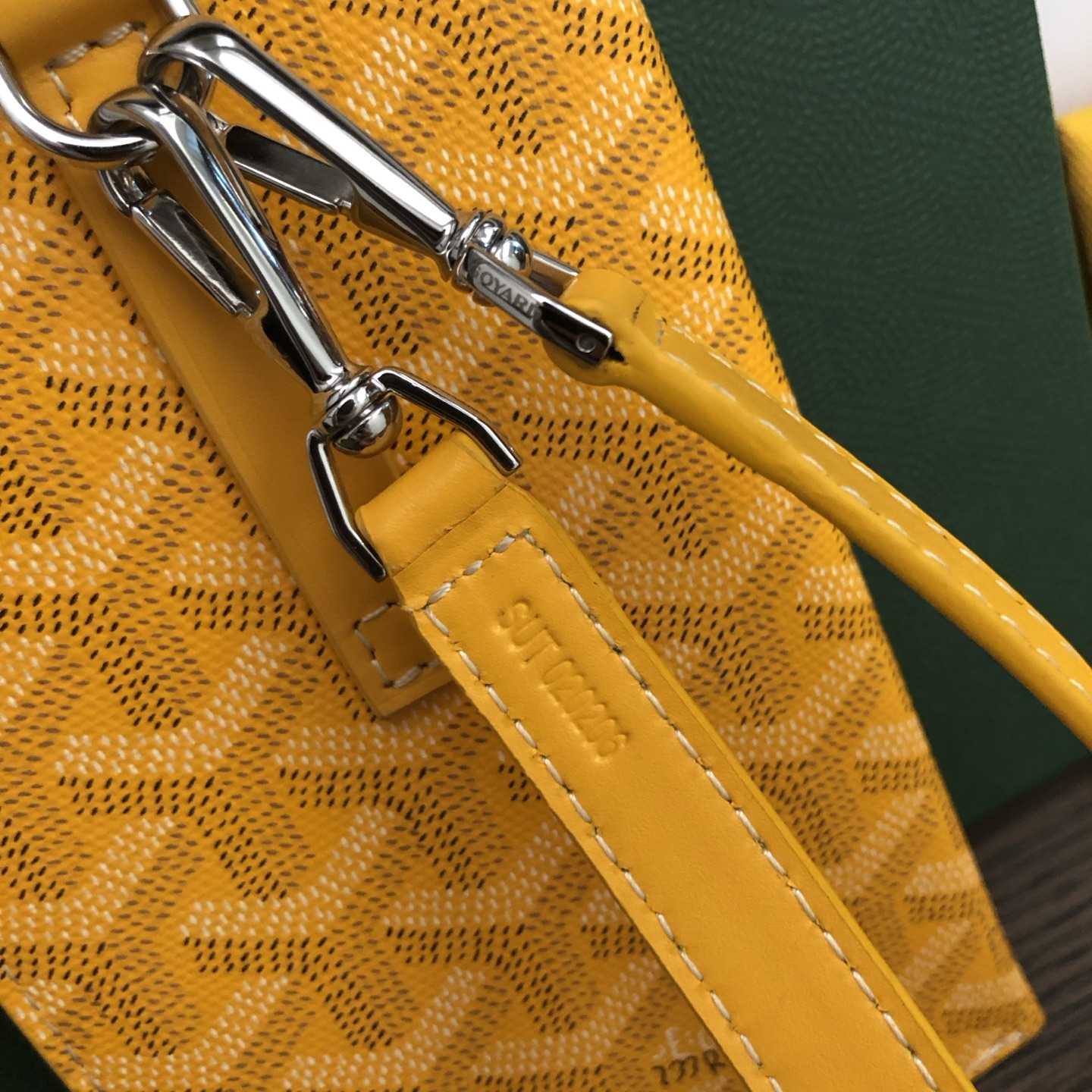 Goyard Montmartre GM Case - DesignerGu