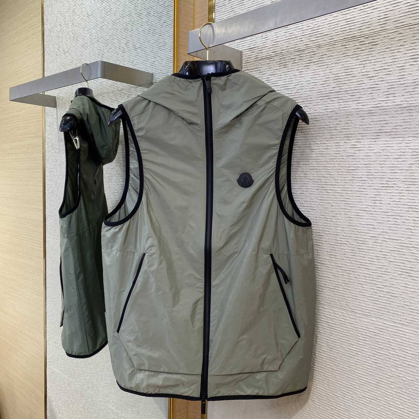 Moncler Moretan Hooded Gilet  - DesignerGu