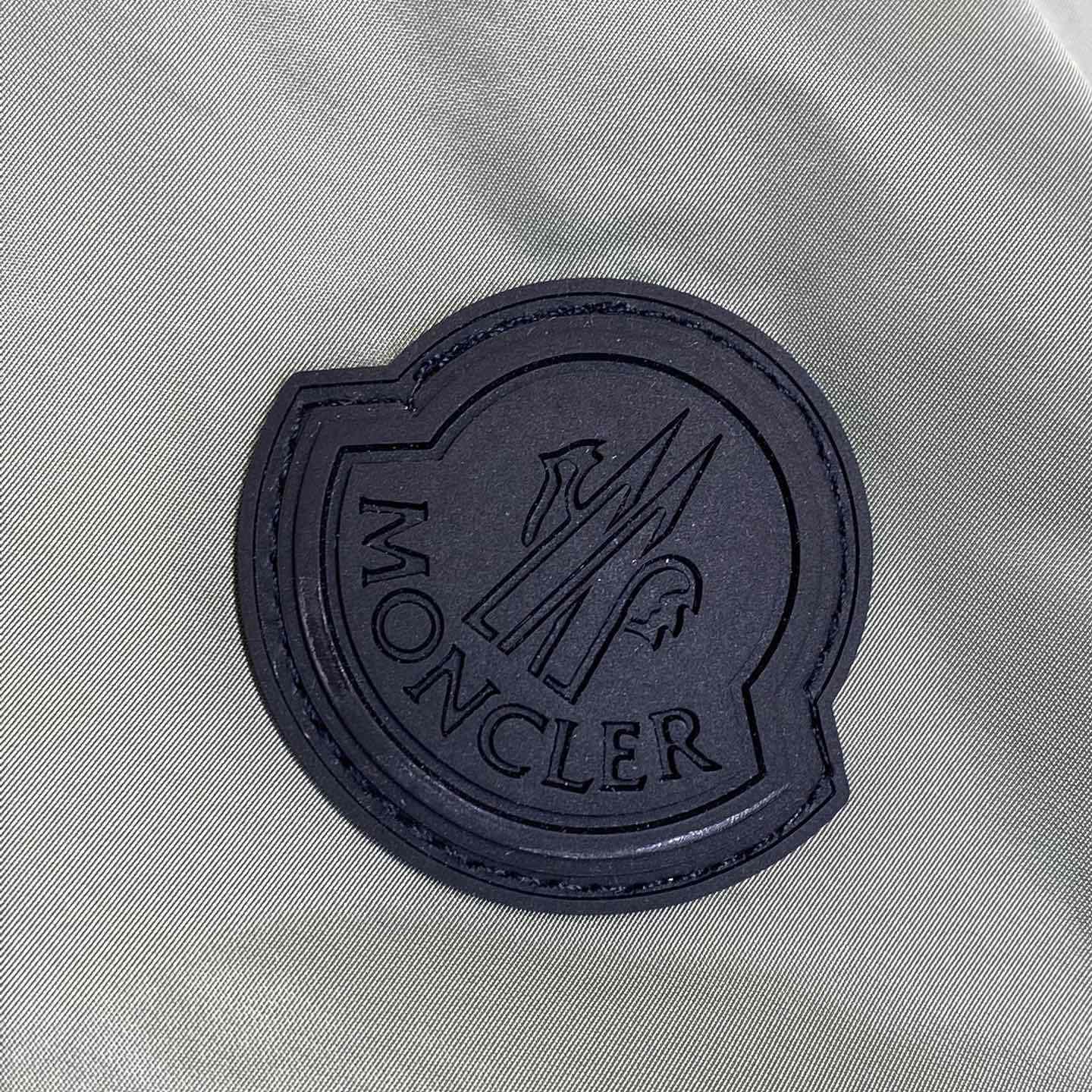 Moncler Moretan Hooded Gilet  - DesignerGu