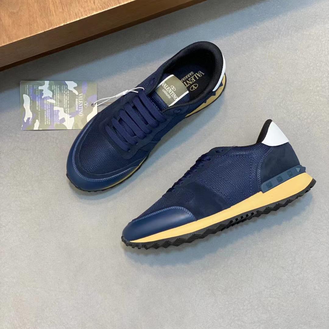 Valent Garavani Rockrunner Sneaker  - DesignerGu