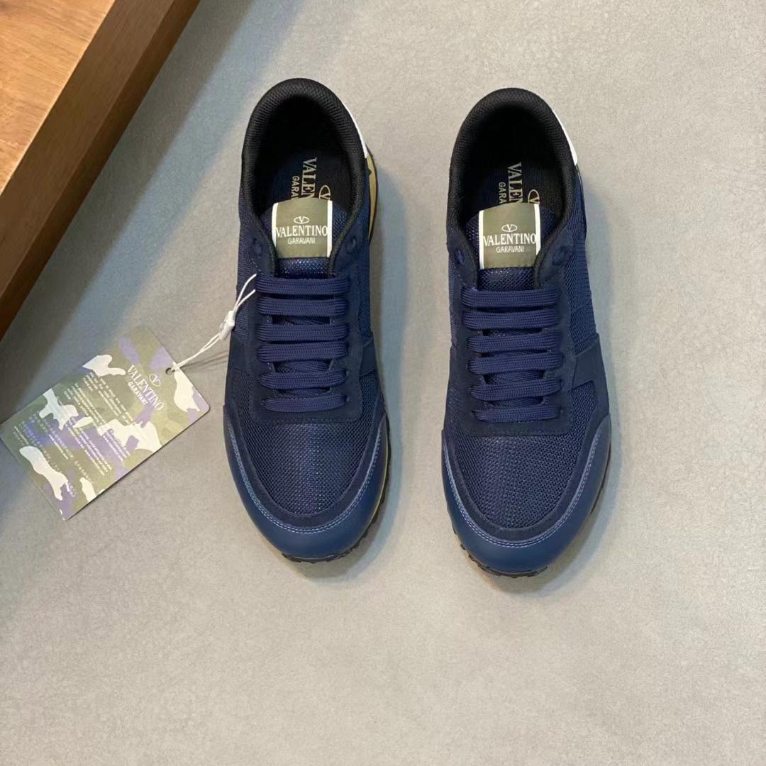 Valent Garavani Rockrunner Sneaker  - DesignerGu