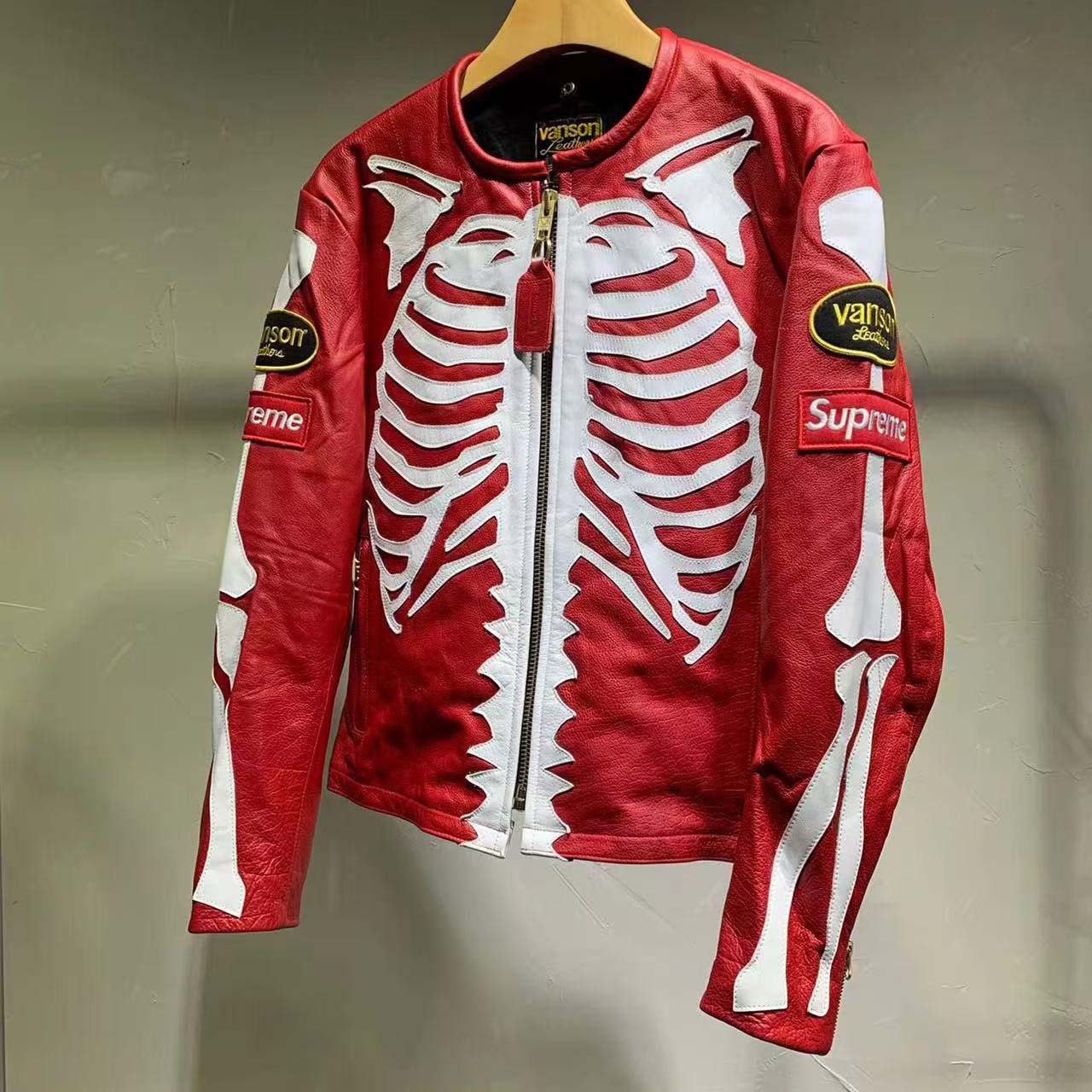 Supreme x Vanson Leather Jacket - DesignerGu