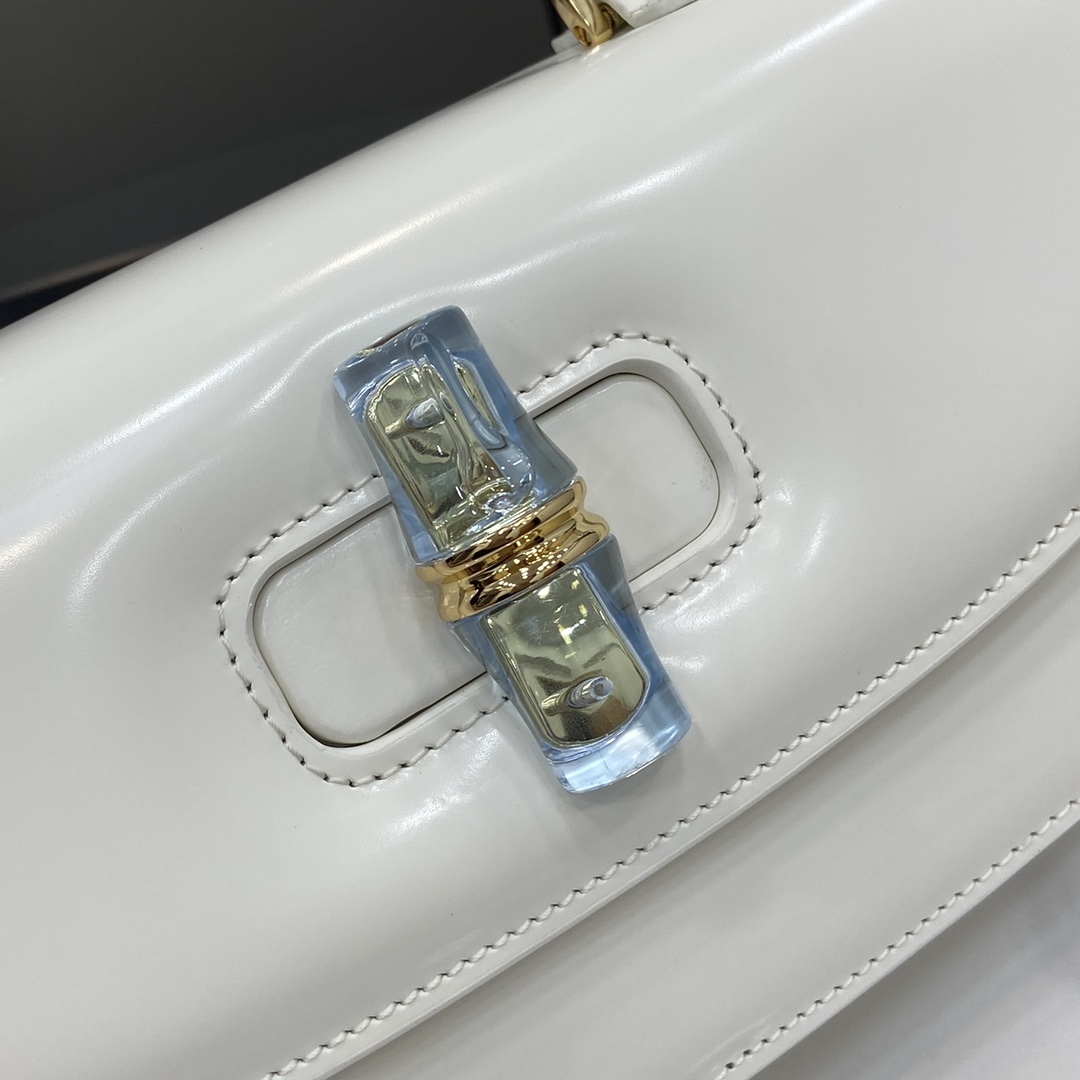 Gucci Bamboo DIva Medium Bag - DesignerGu