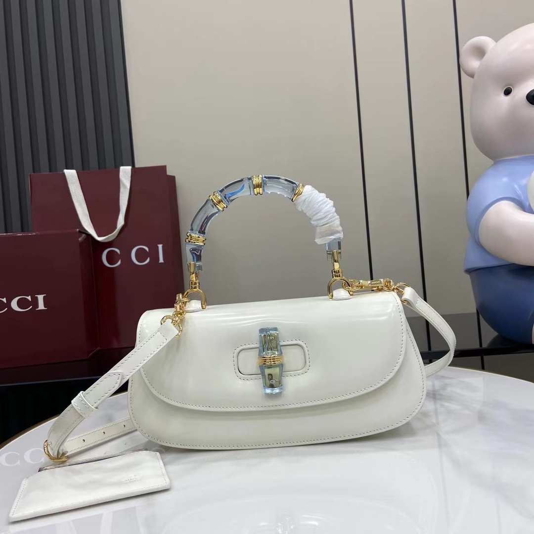 Gucci Bamboo DIva Medium Bag - DesignerGu
