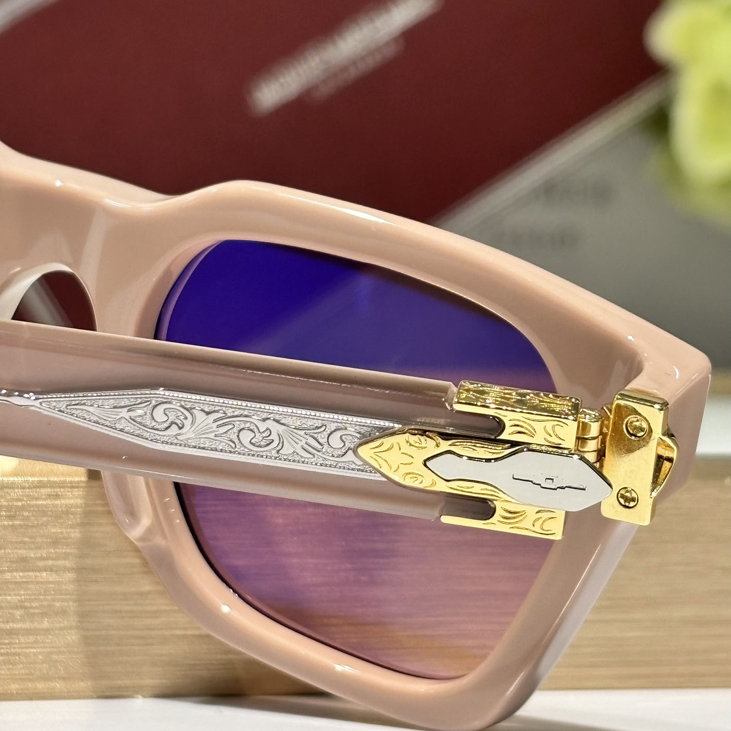 Jacquemus STERETT Sunglasses - DesignerGu