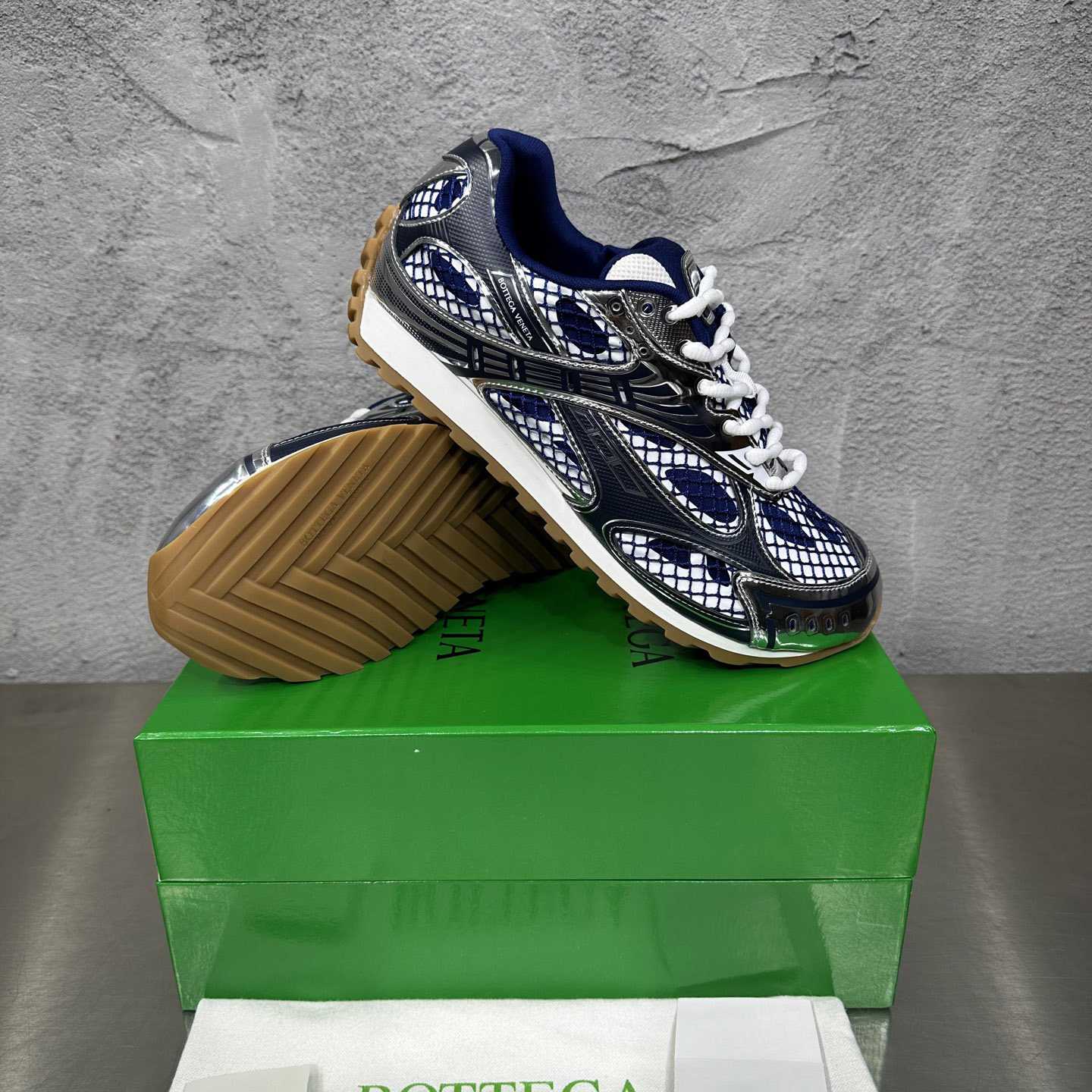 Bottega Veneta Orbit Sneaker  - DesignerGu