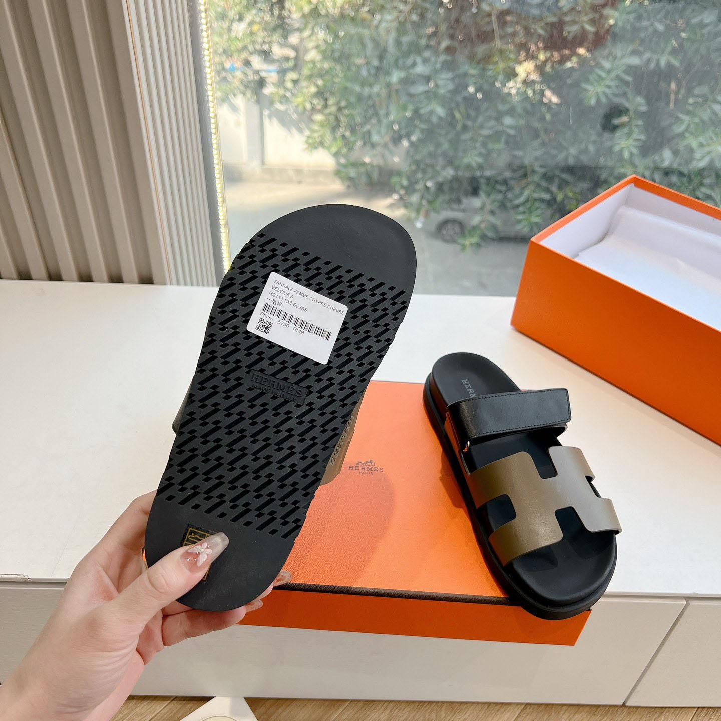 Hermes Chypre Sandal - DesignerGu