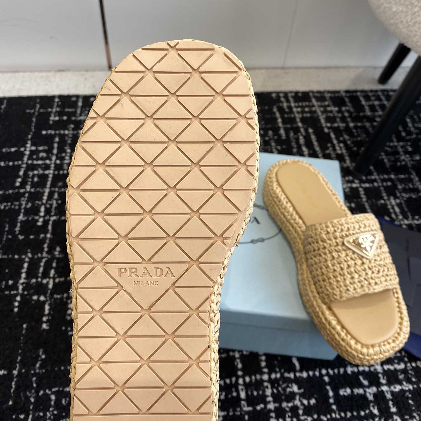 Prada Crochet Flatform Slides - DesignerGu