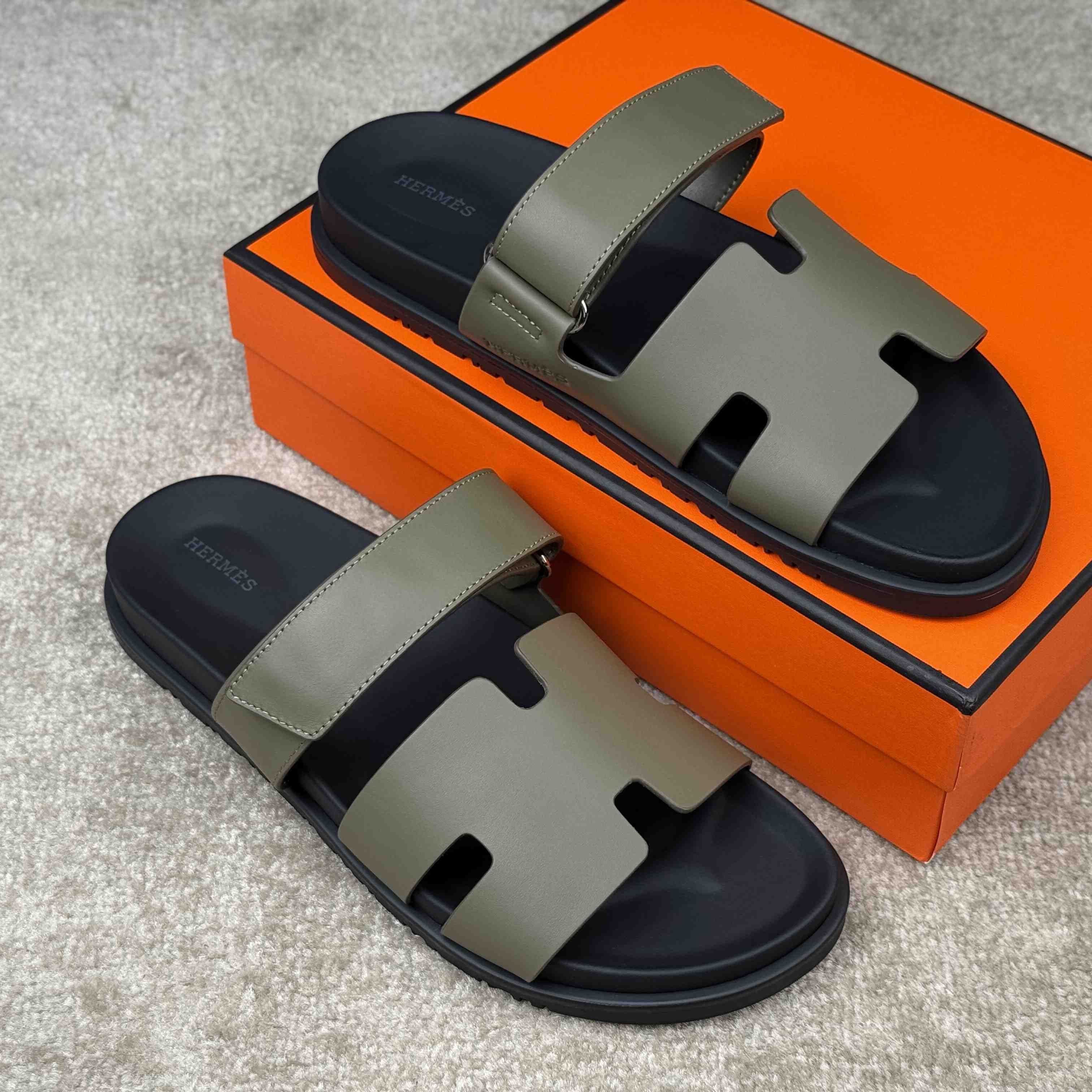 Hermes Chypre Sandal - DesignerGu