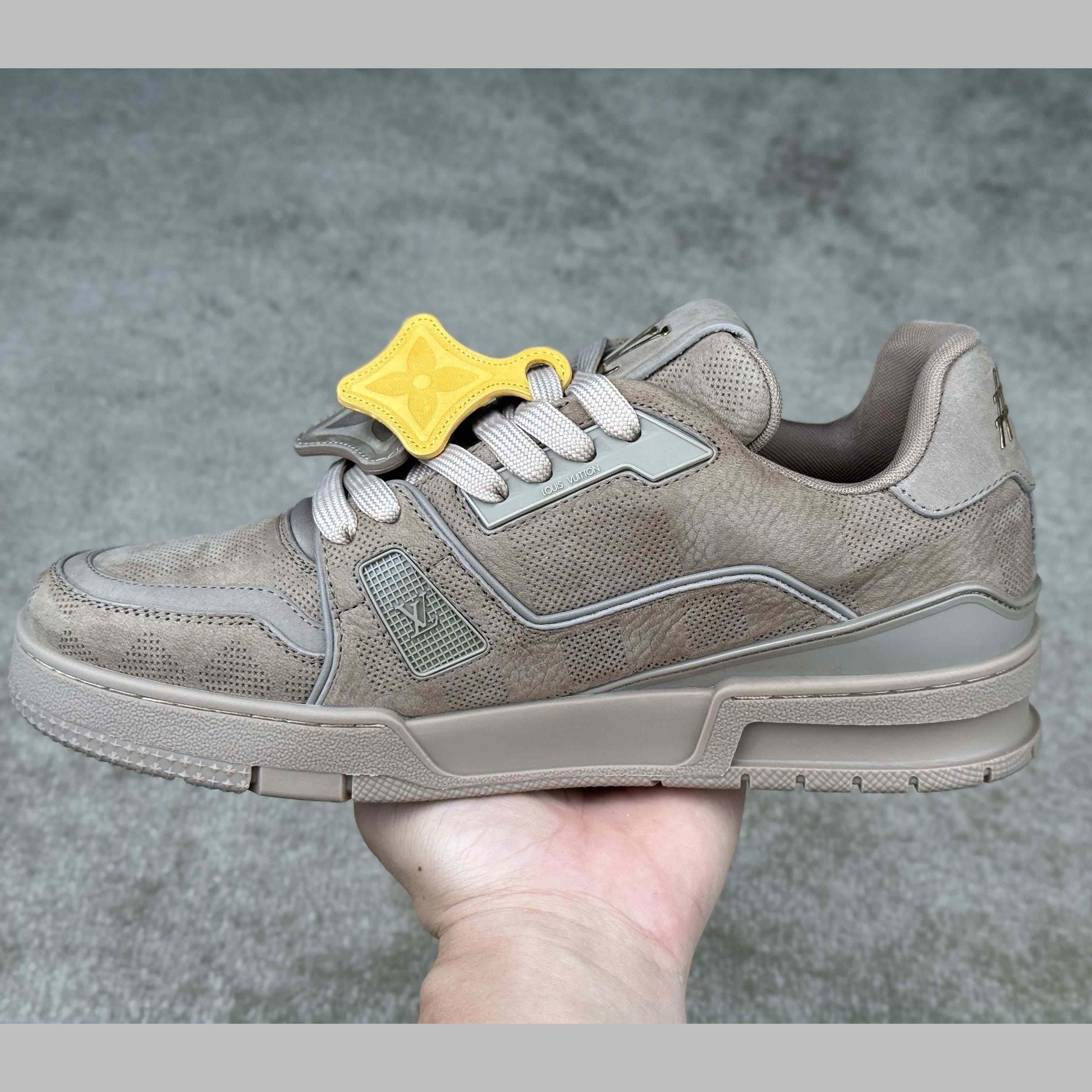 Louis Vuitton LV Trainer Sneaker   1AH622 - DesignerGu