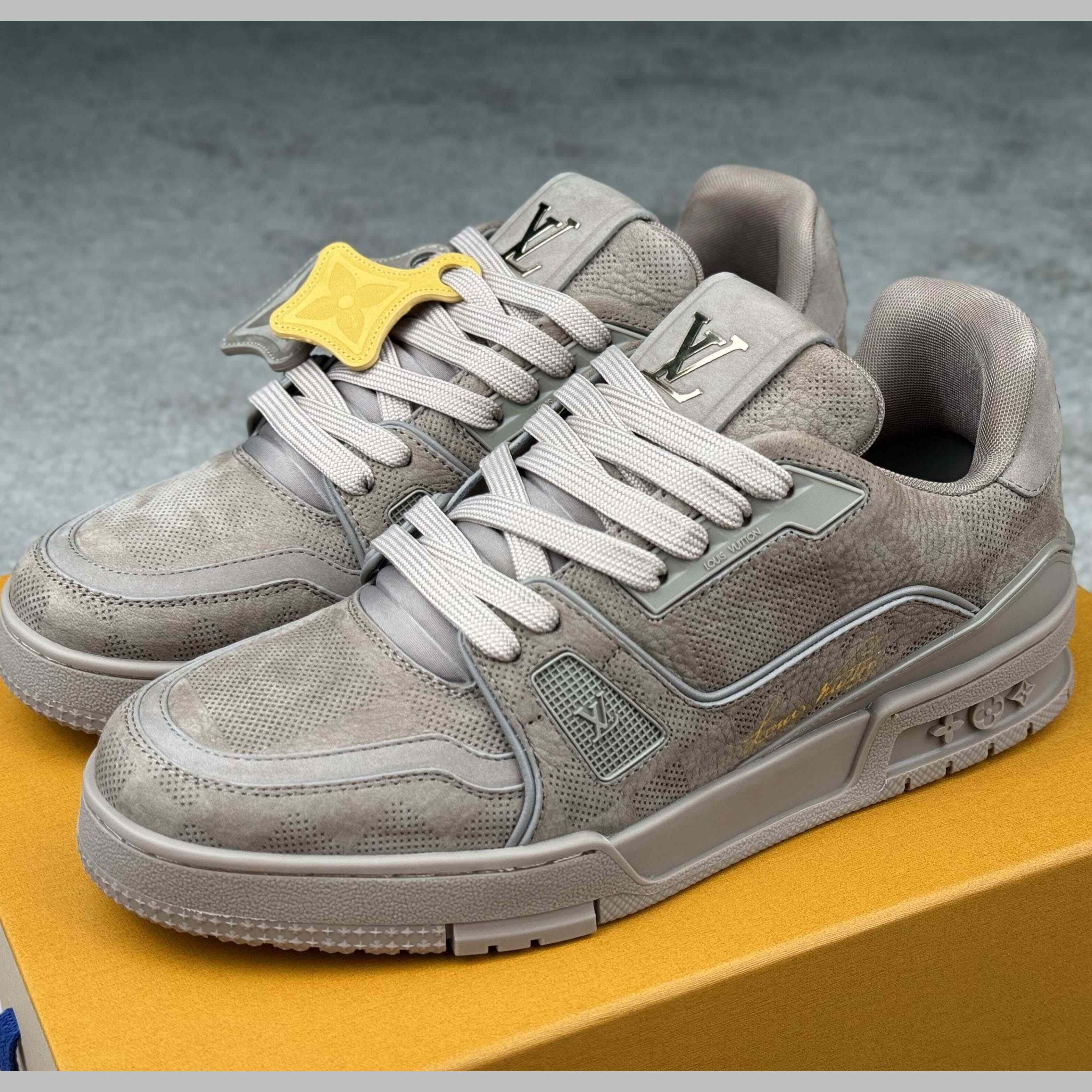 Louis Vuitton LV Trainer Sneaker   1AH622 - DesignerGu