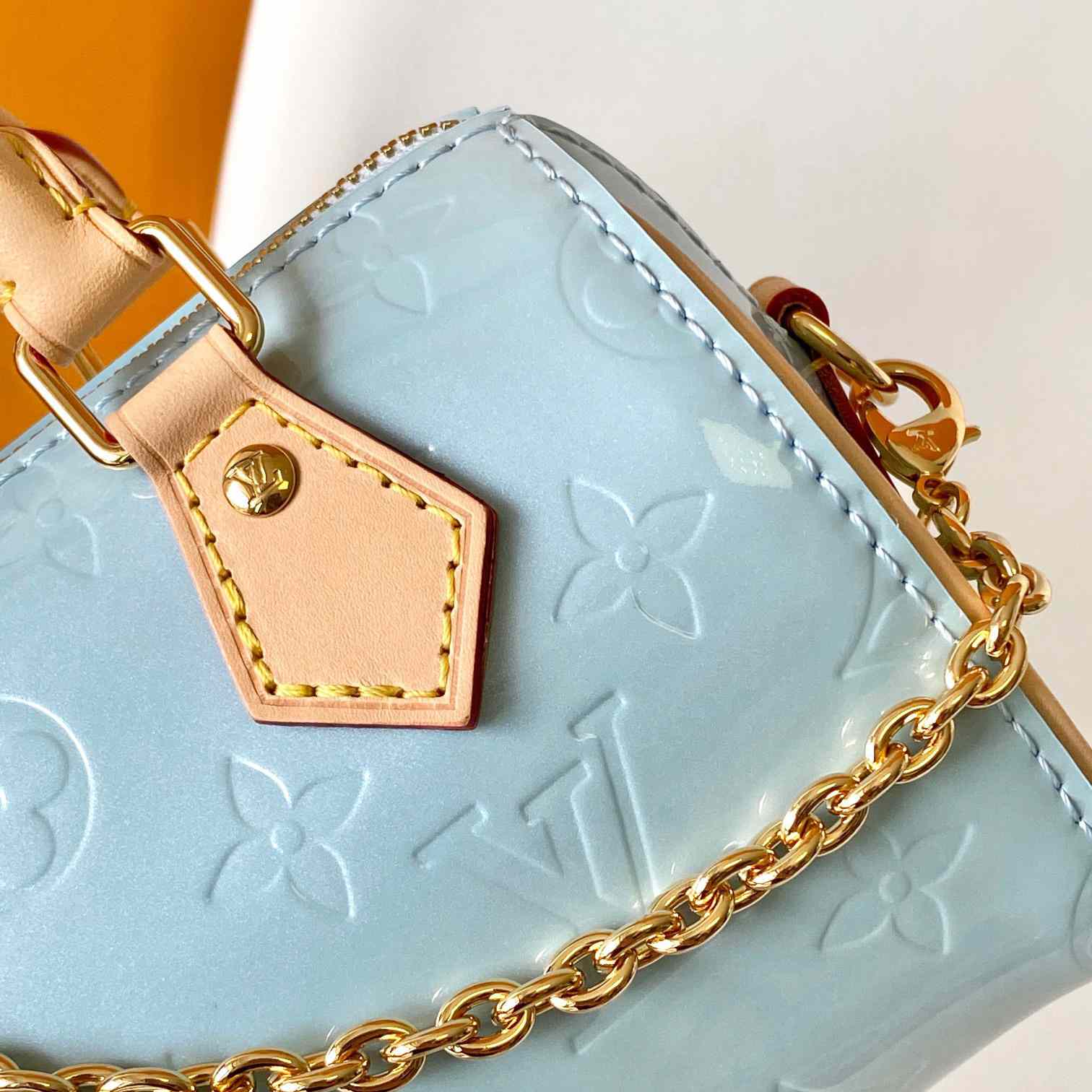 Louis Vuitton Nano Speedy Monogram Vernis Leather  16x10x7.5cm  M83000 - DesignerGu