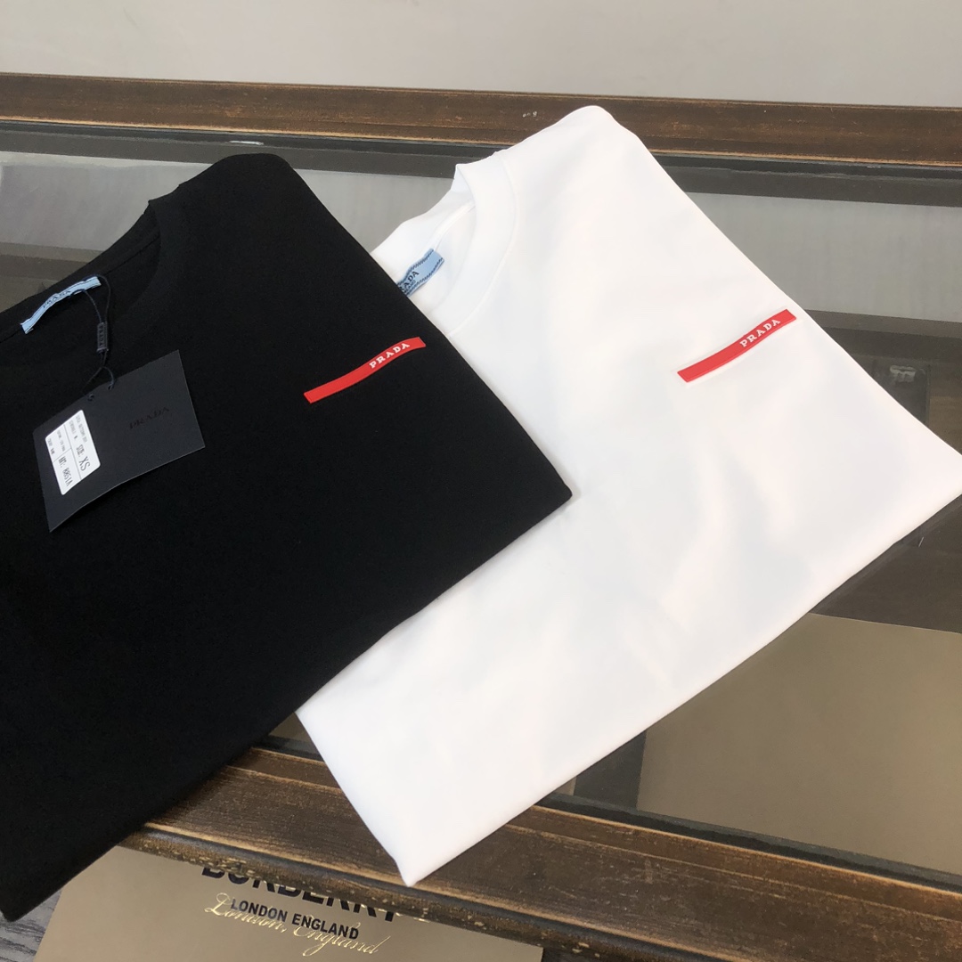 Prada Cotton  T-shirt  - DesignerGu