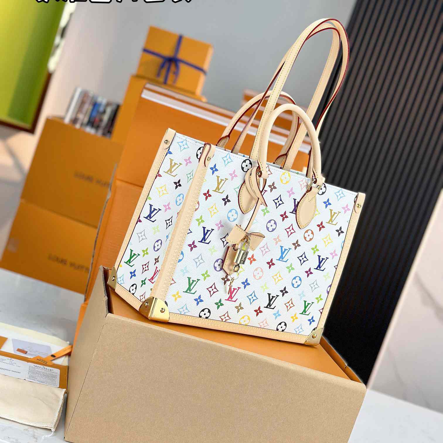 Louis Vuitton LV x TM OnTheGo MM   M13079 - DesignerGu